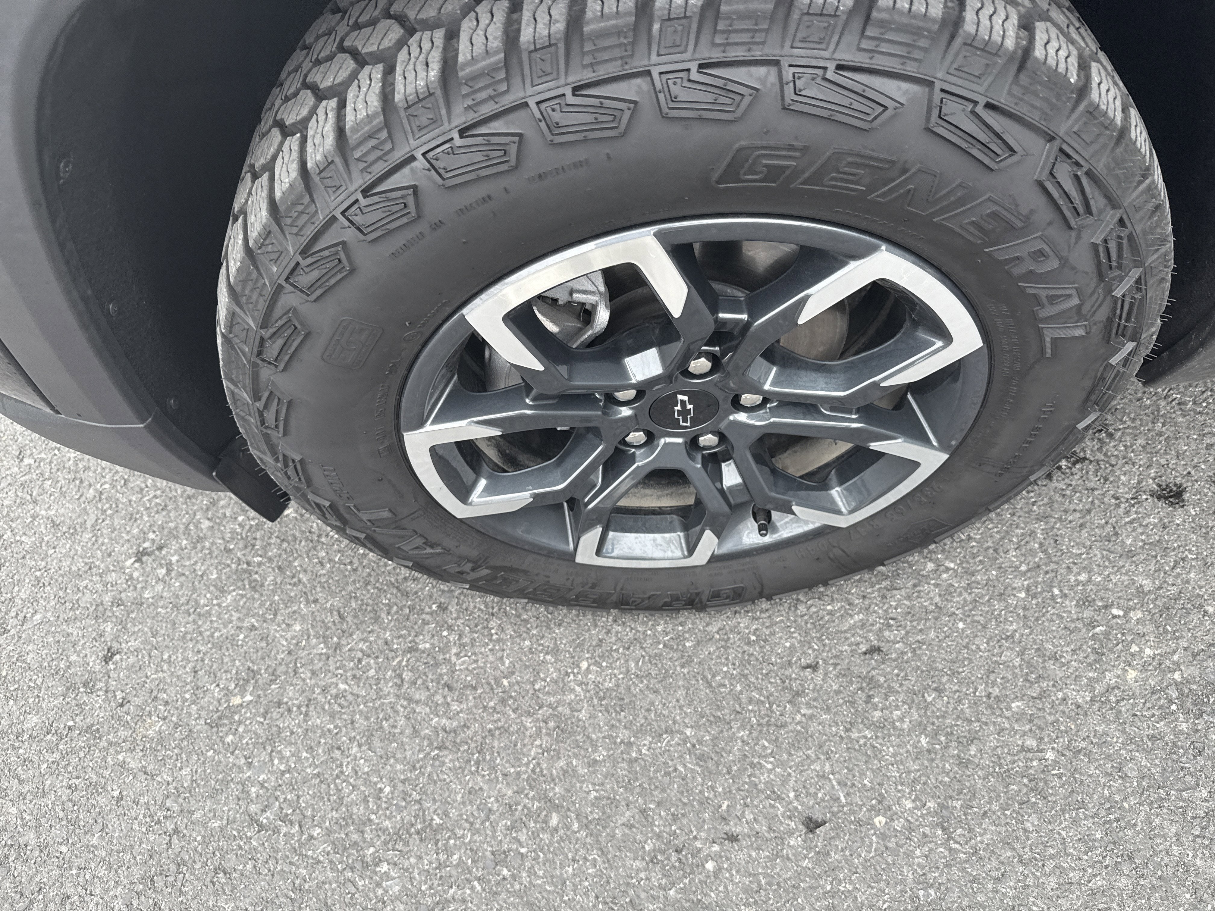 2025 Chevrolet Equinox ACTIV