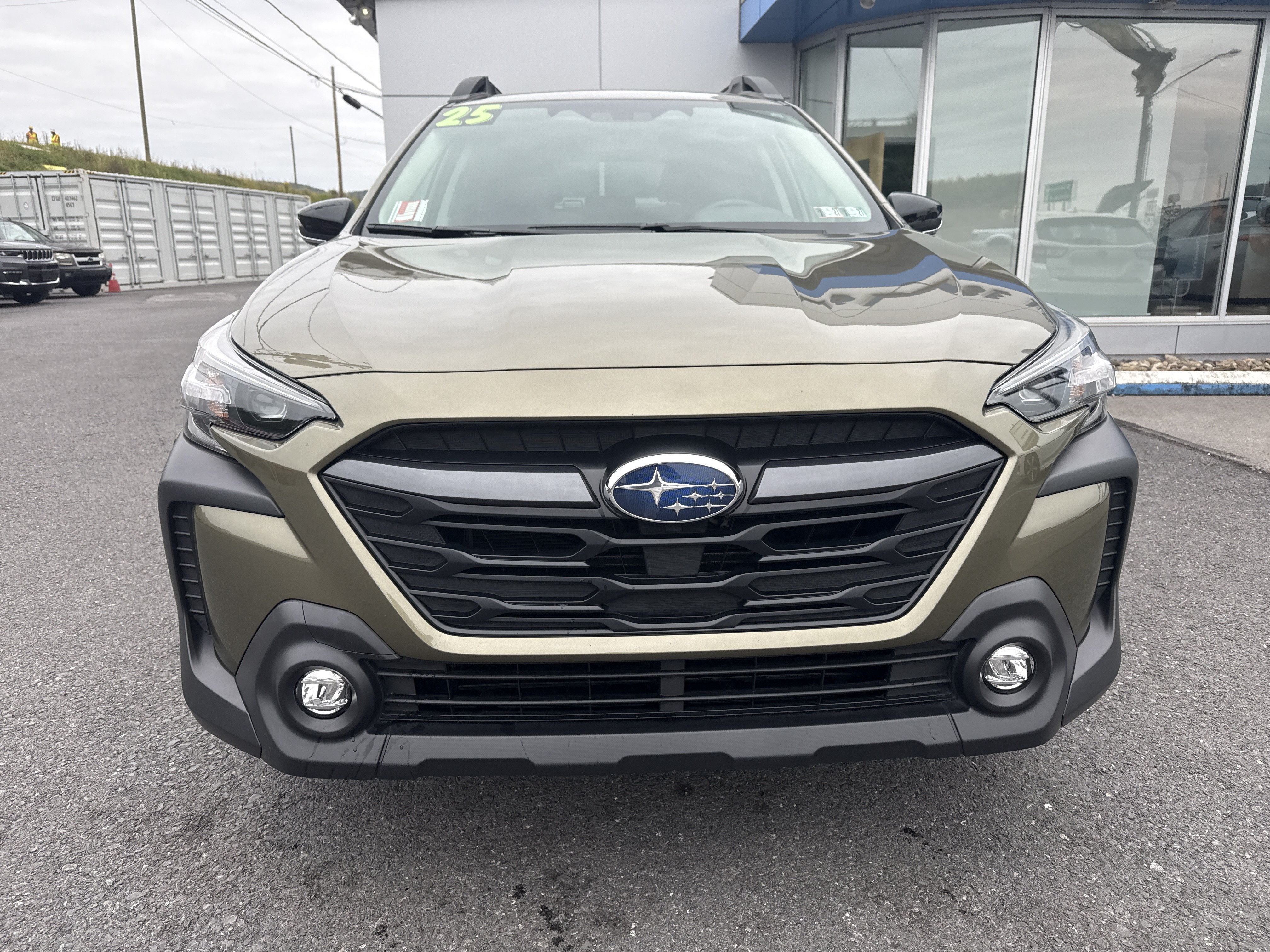 2025 Subaru Outback Premium
