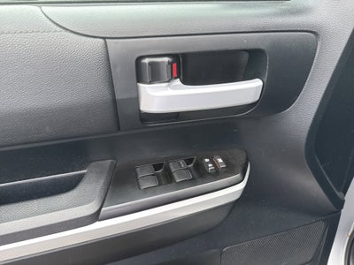 2016 Toyota Tundra 4WD Truck SR5