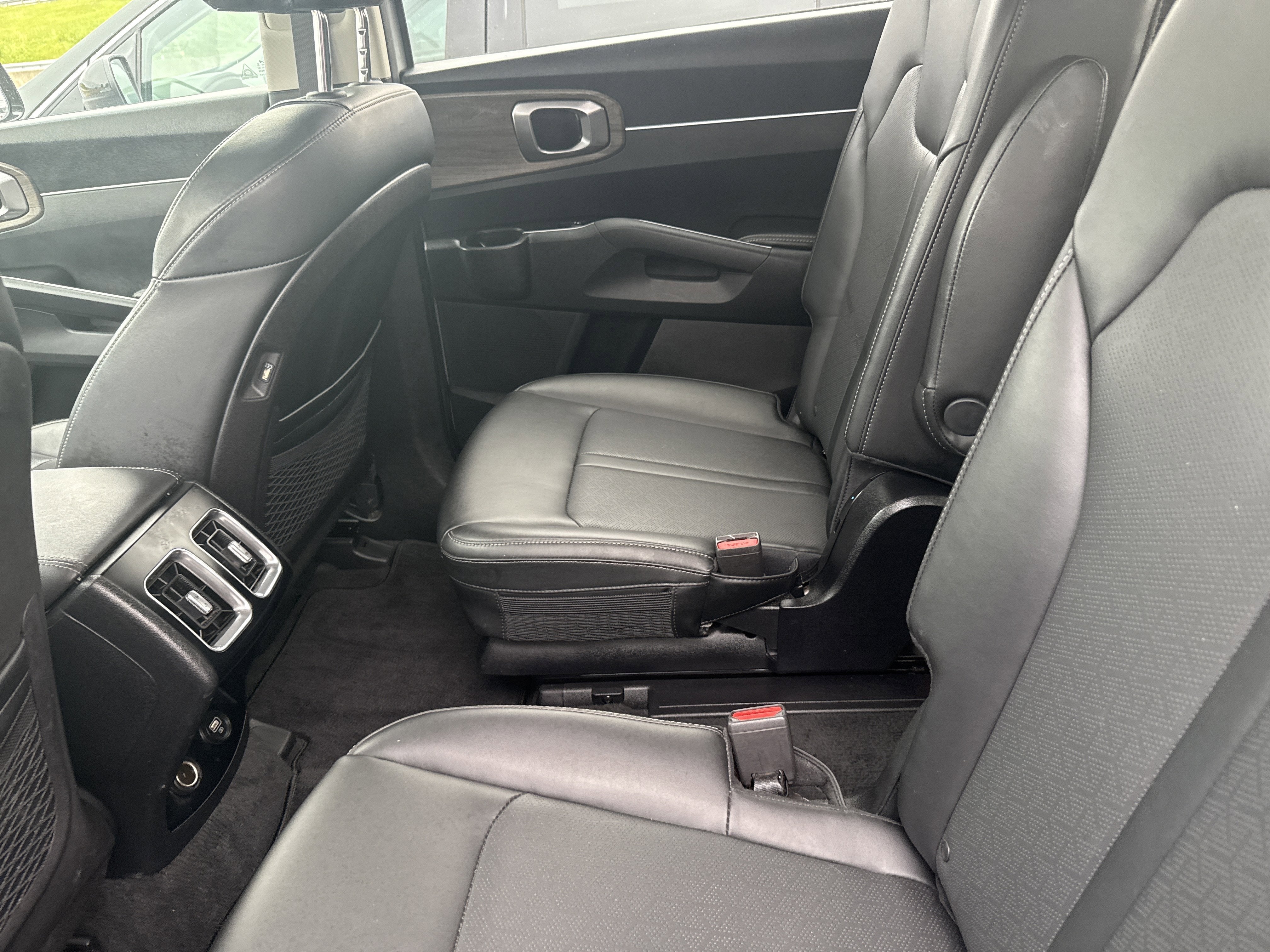 2022 Kia Sorento X-Line EX