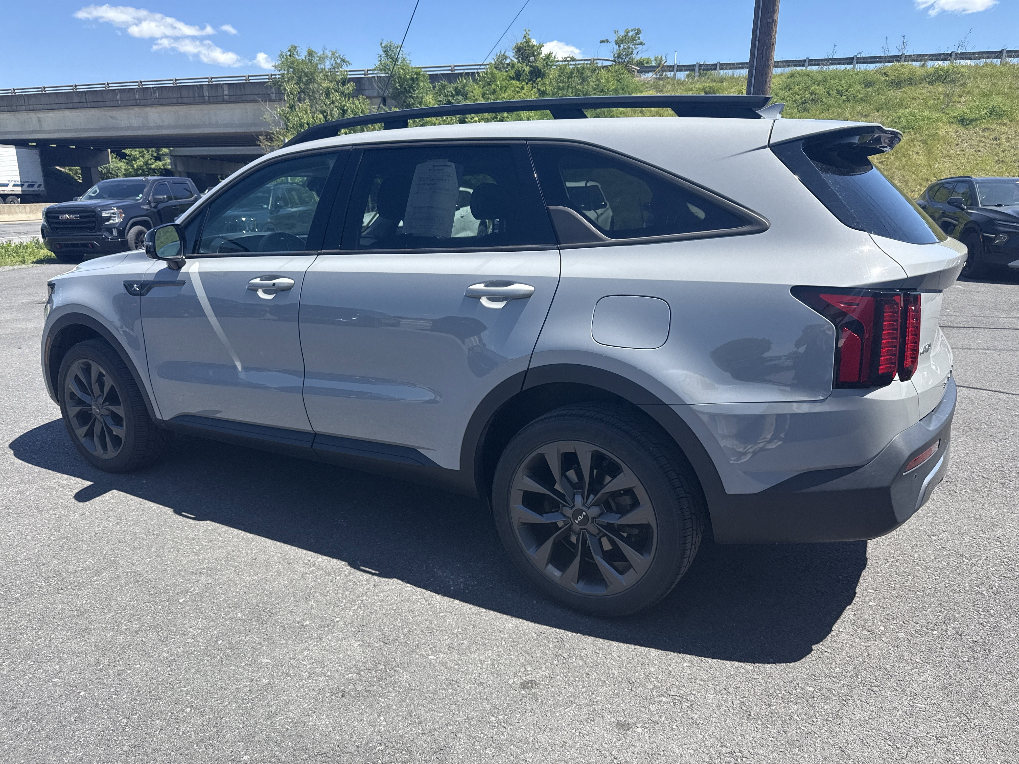 2022 Kia Sorento X-Line EX