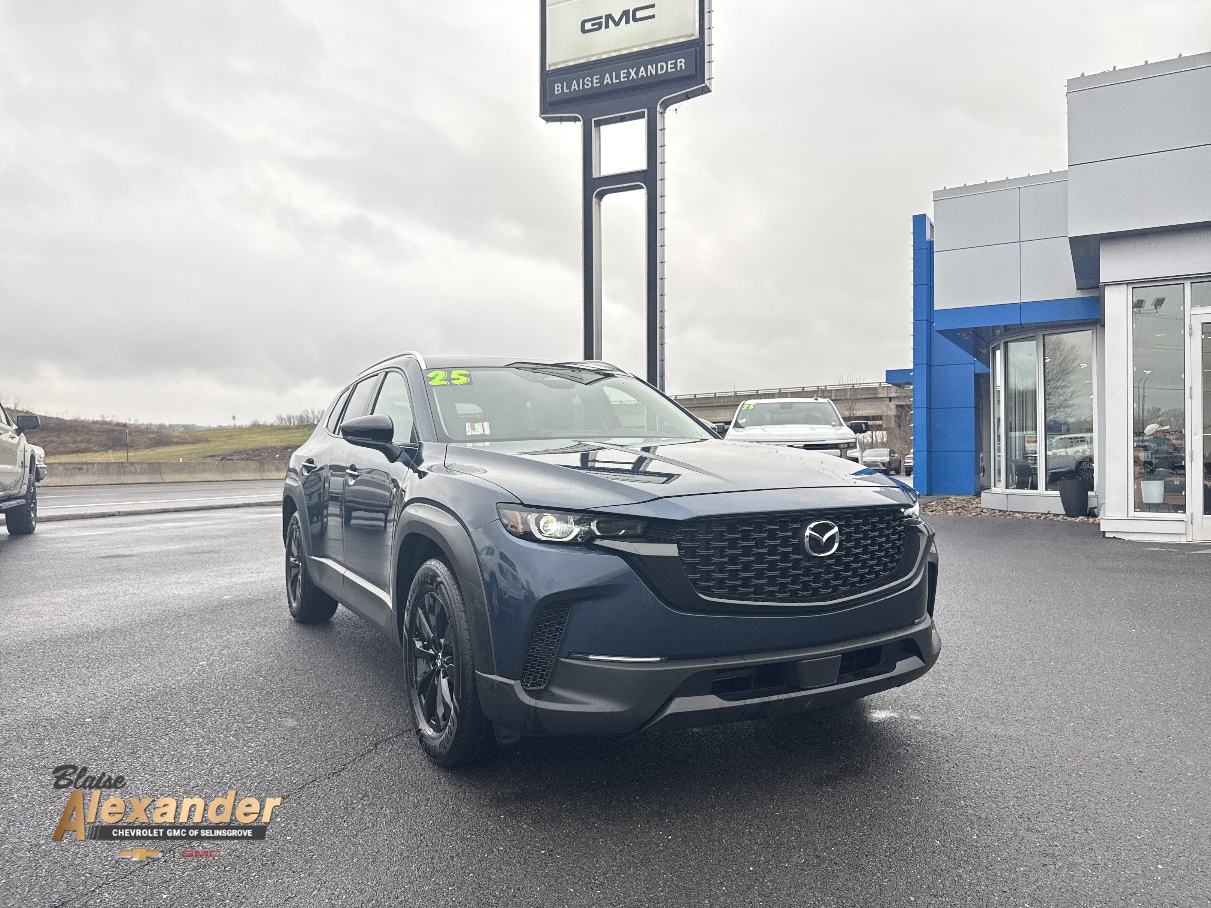 2025 Mazda Mazda CX-50 2.5 S Preferred Package