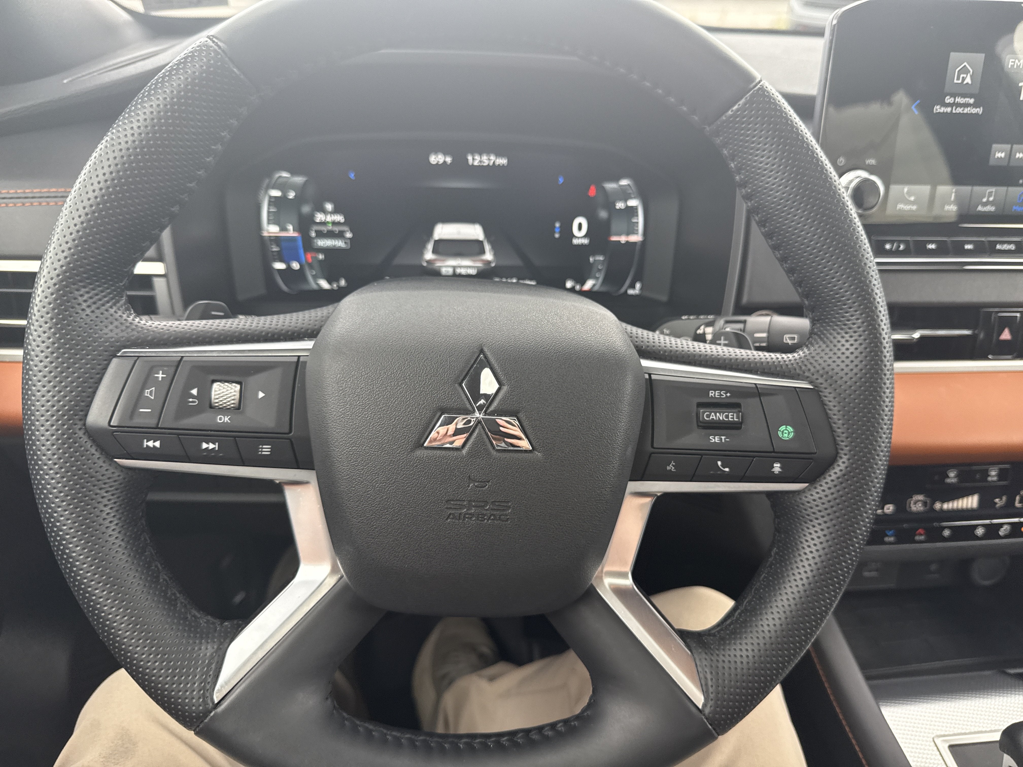 2024 Mitsubishi Outlander SEL