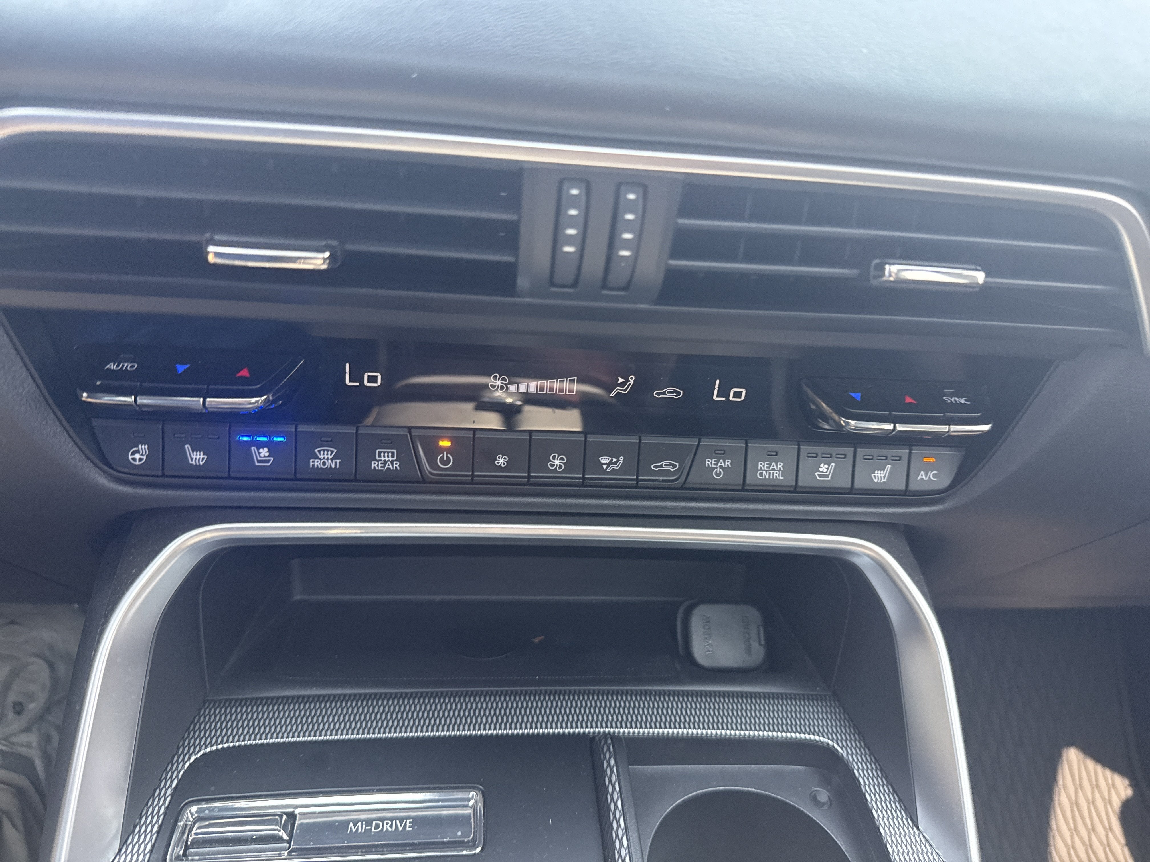 2025 Mazda Mazda CX-70 PHEV Premium Plus Package