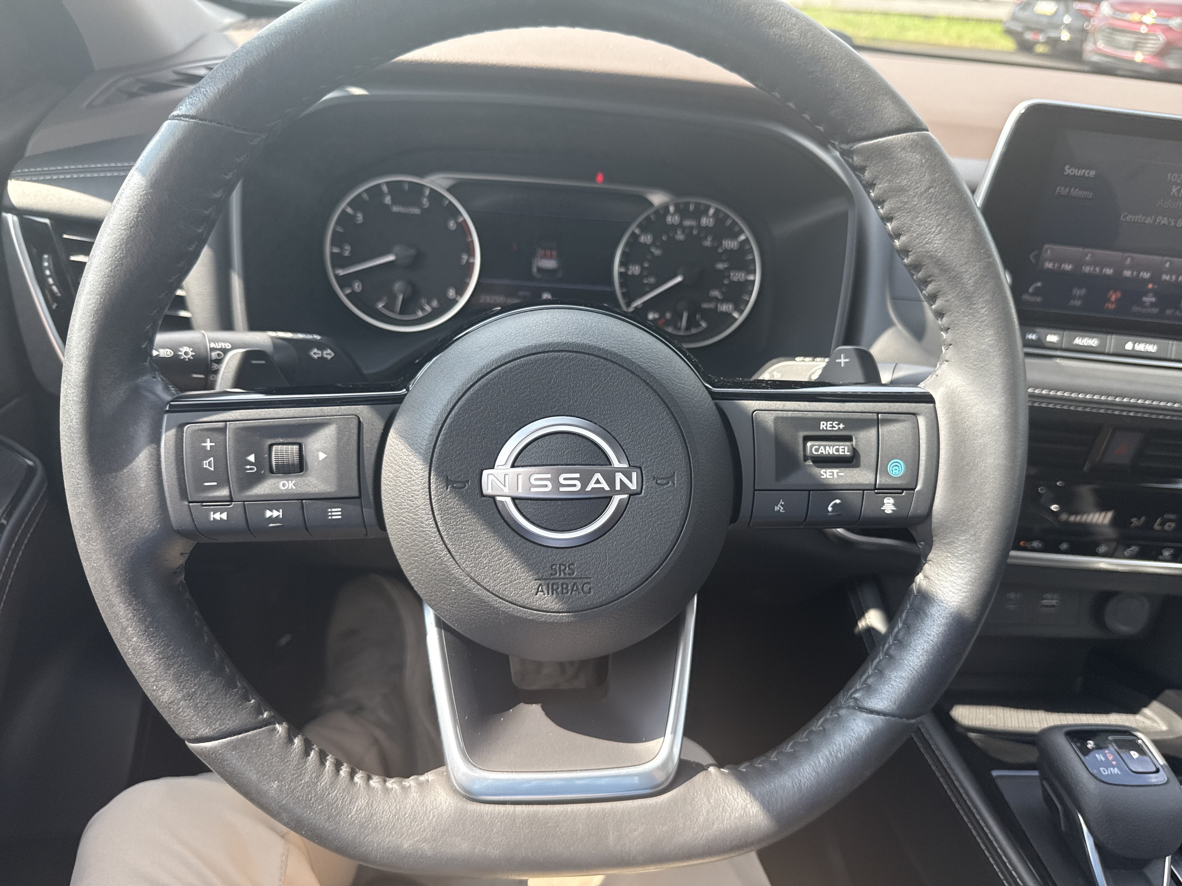 2023 Nissan Rogue SL