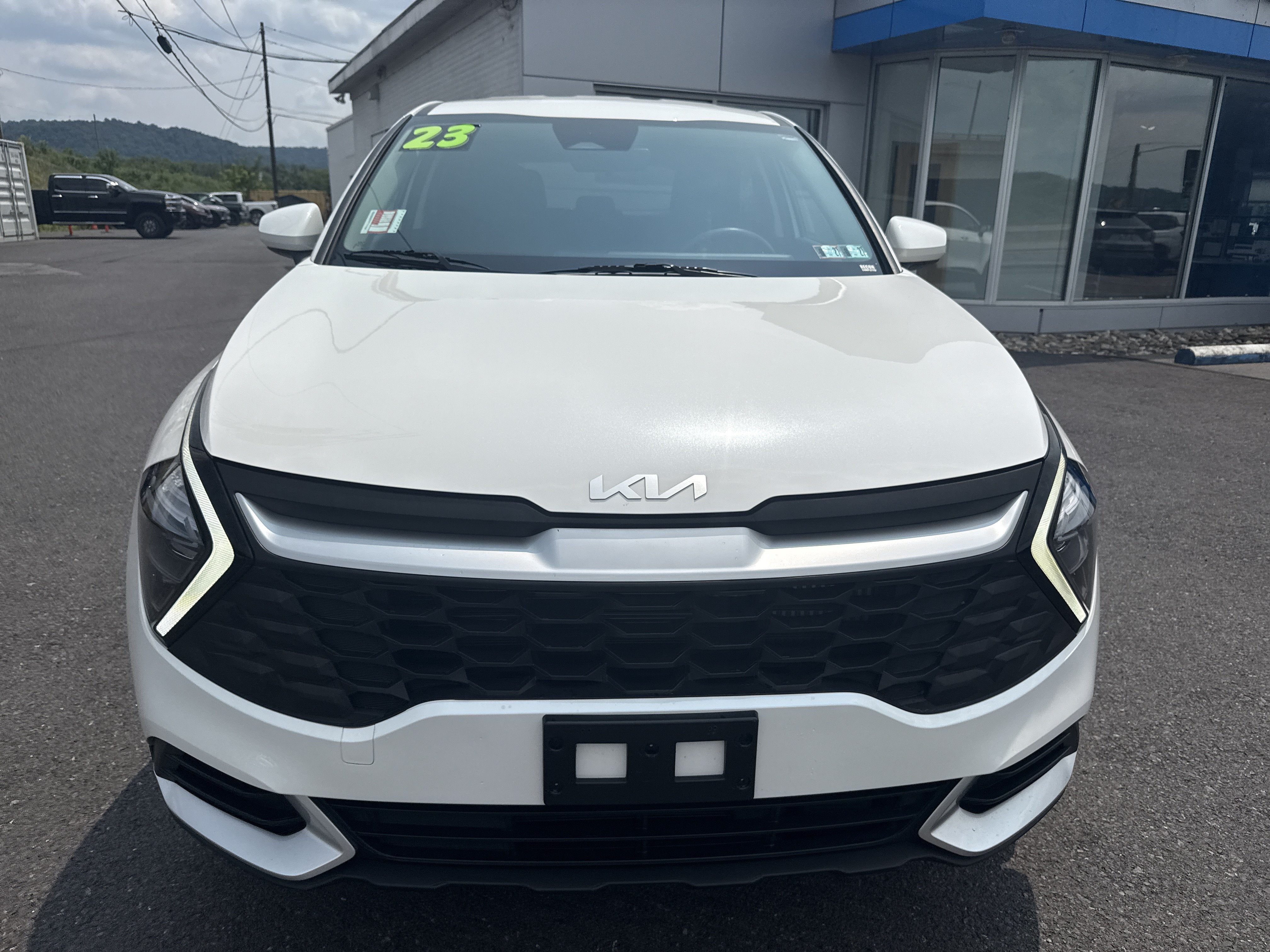 2023 Kia Sportage Hybrid LX