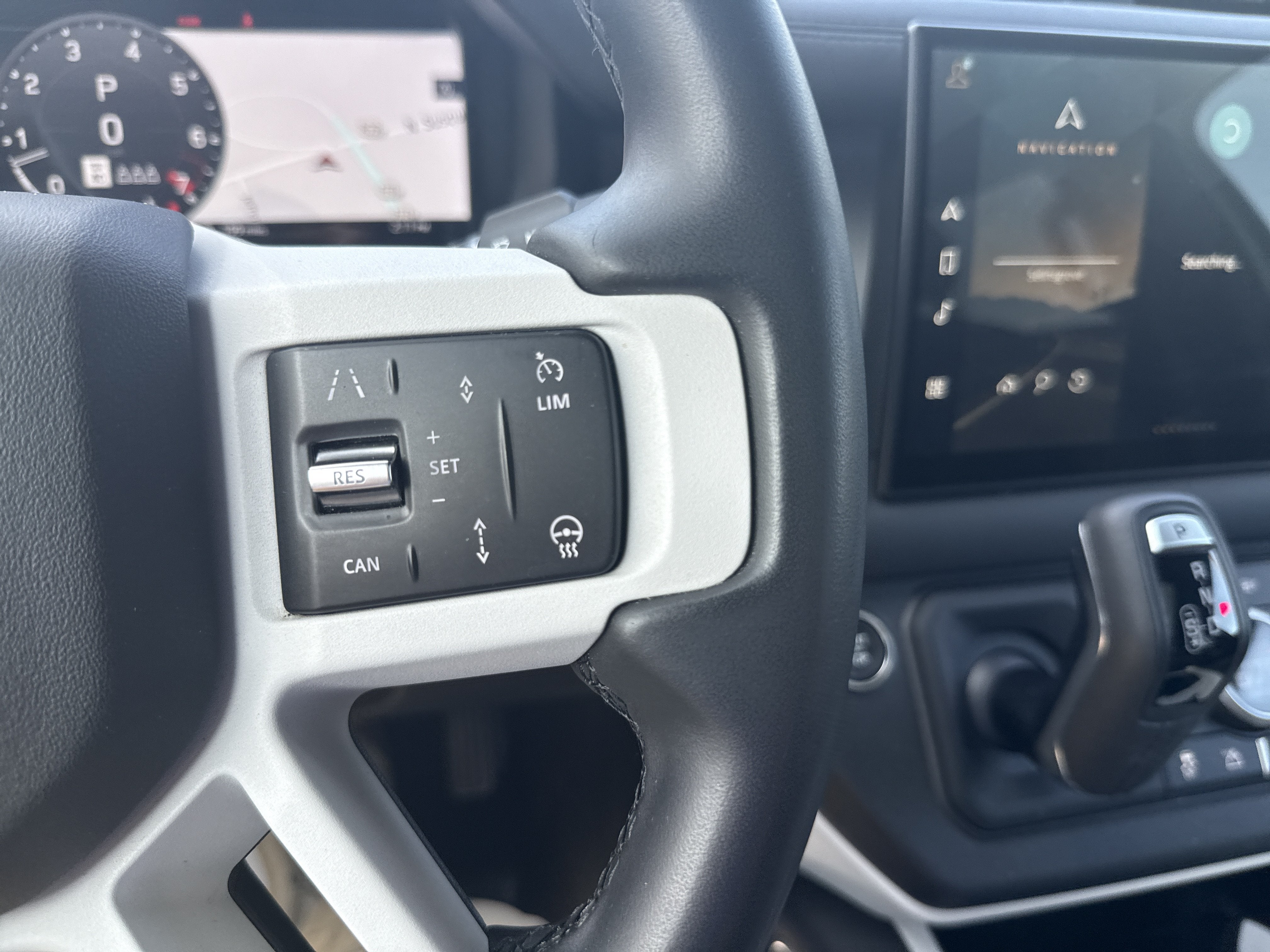 2025 Land Rover Defender S