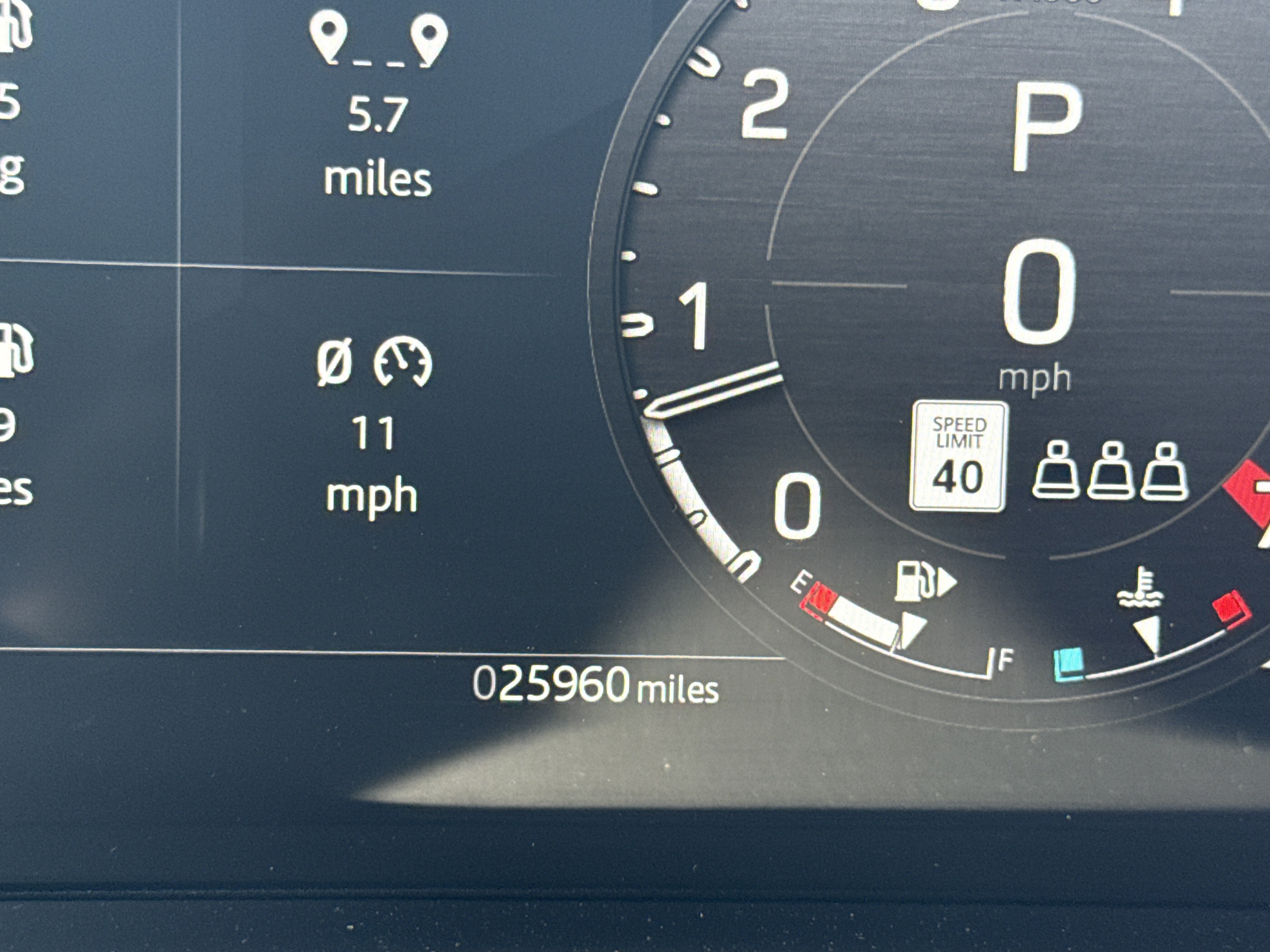 2025 Land Rover Defender S