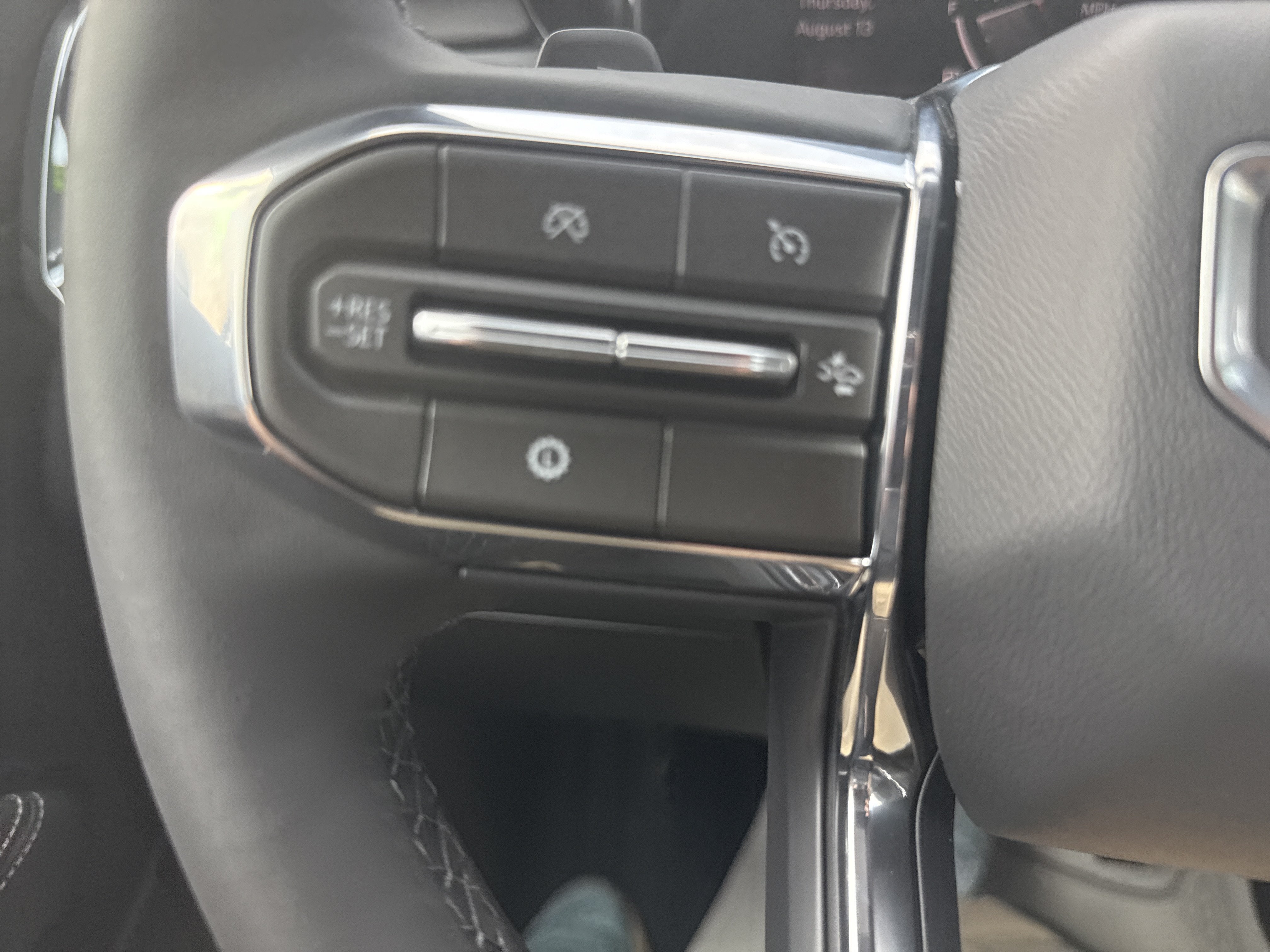 2027 GMC Acadia Elevation
