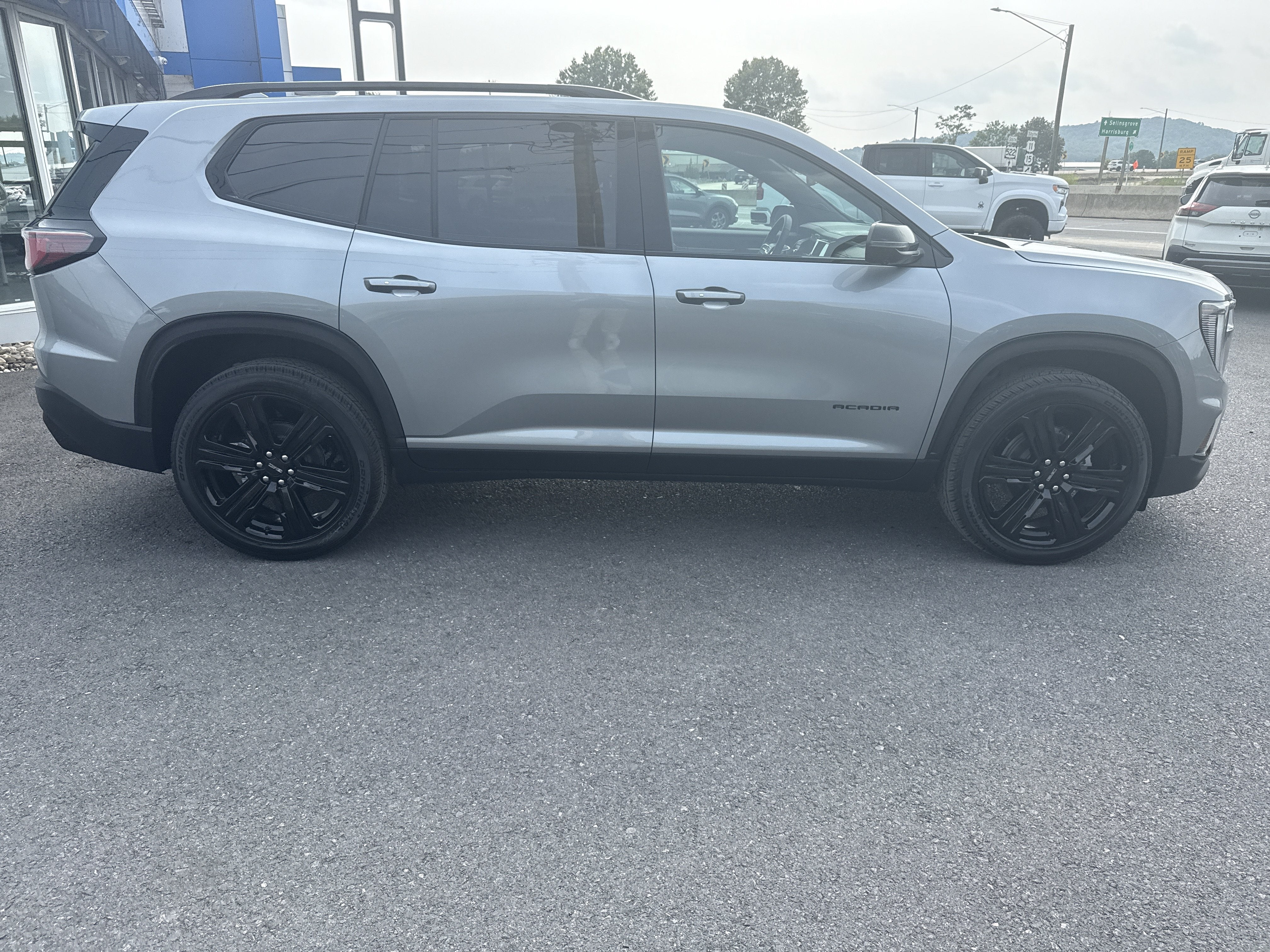 2027 GMC Acadia Elevation