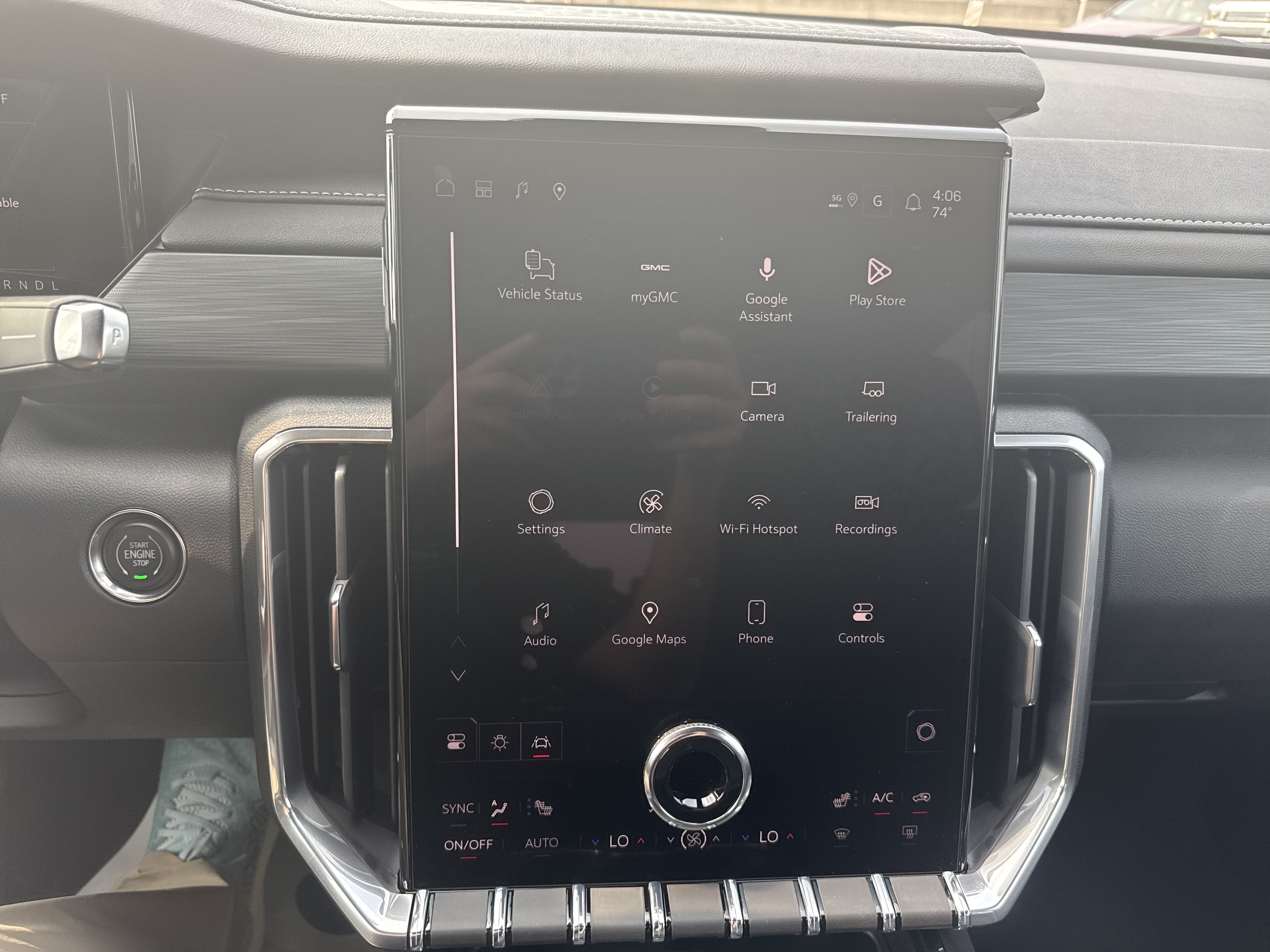 2027 GMC Acadia Elevation