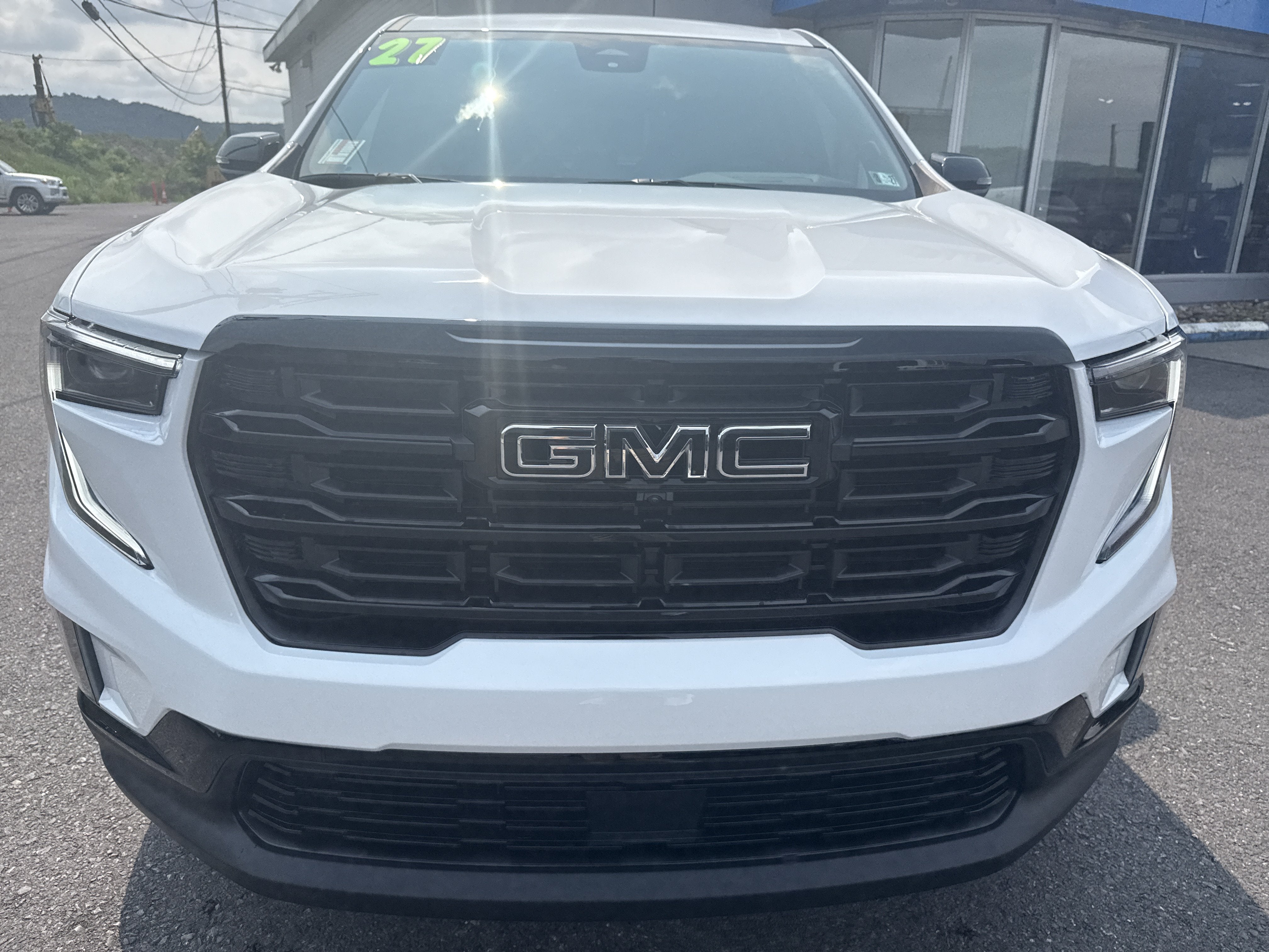 2027 GMC Acadia Elevation