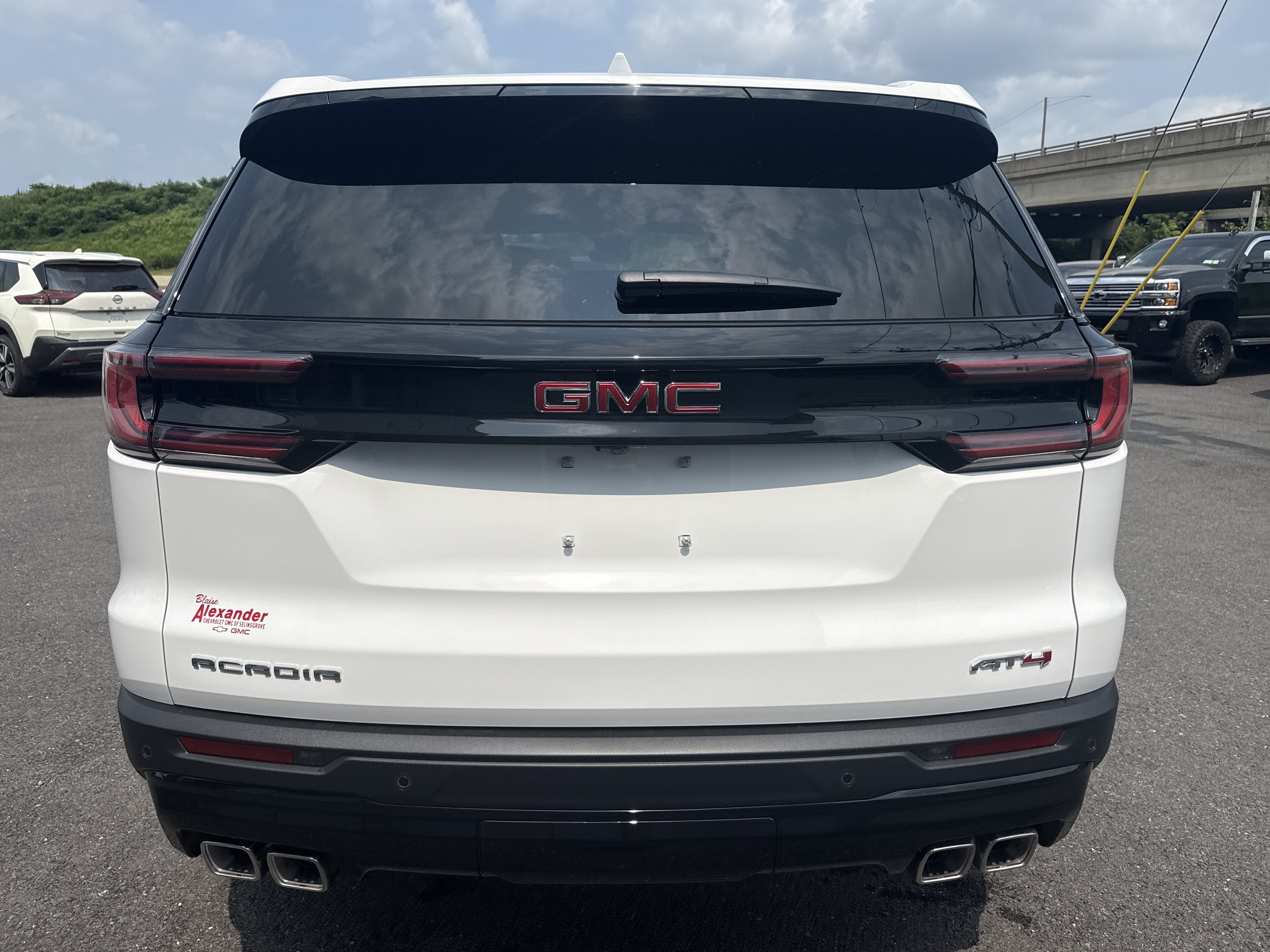 2027 GMC Acadia AT4