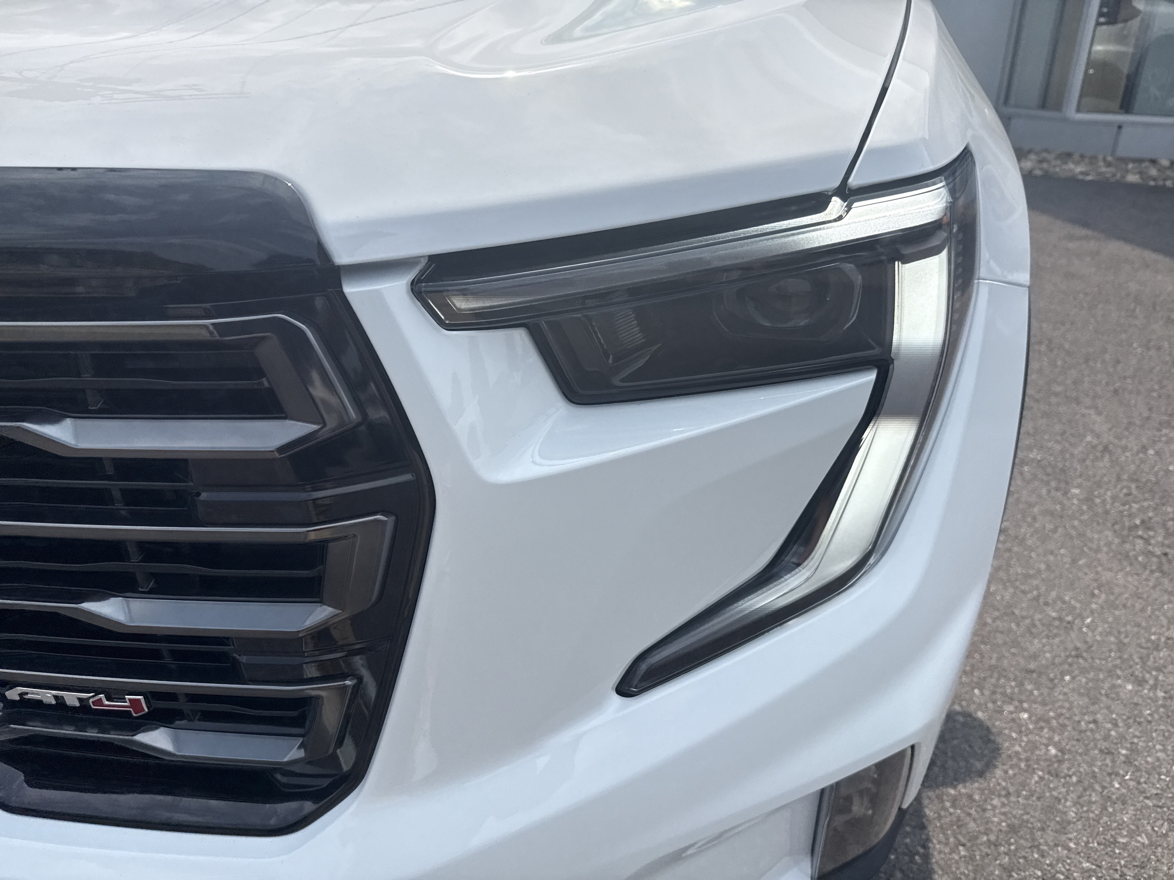 2027 GMC Acadia AT4 - Photo 9