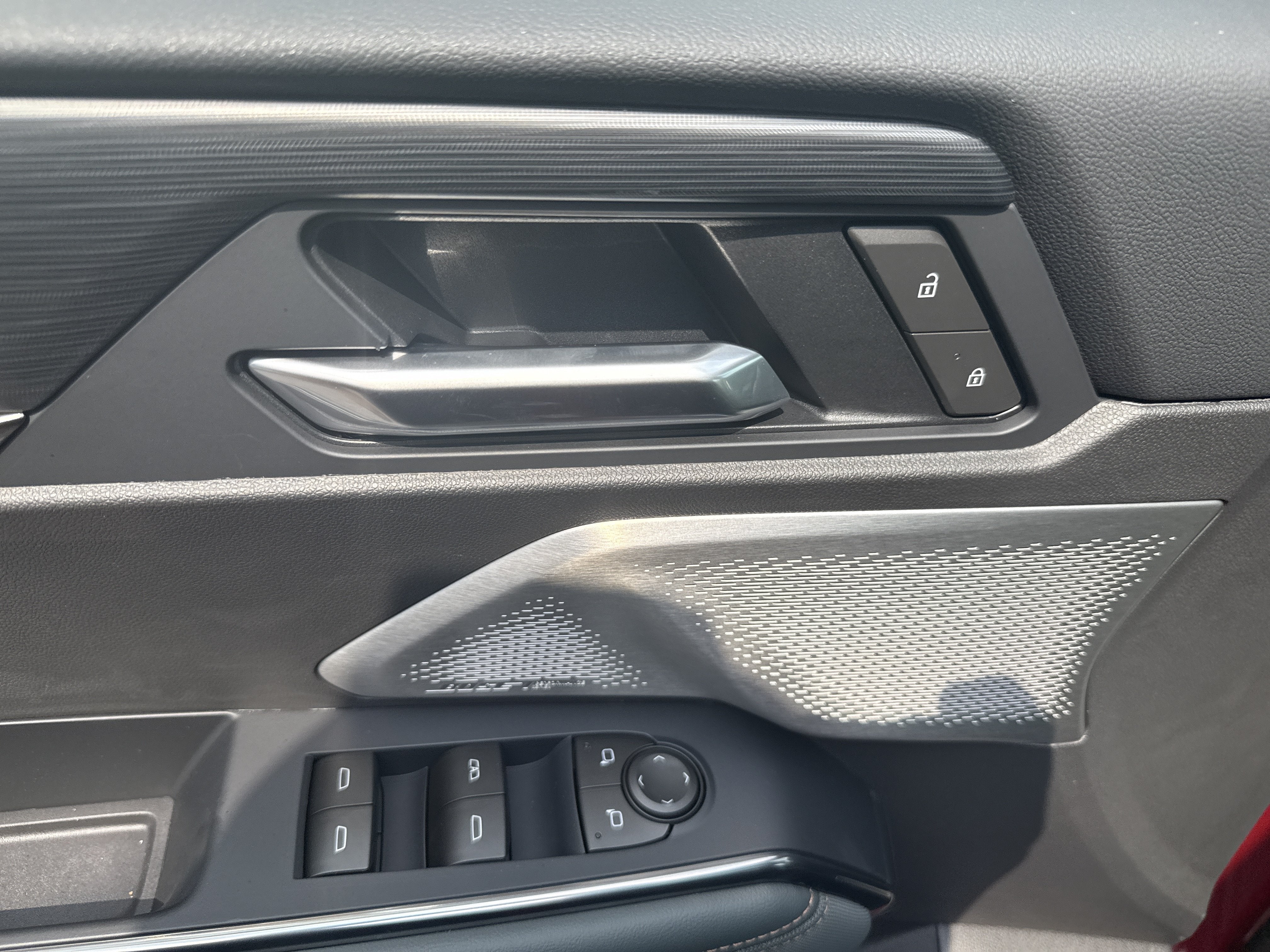 2027 GMC Acadia AT4