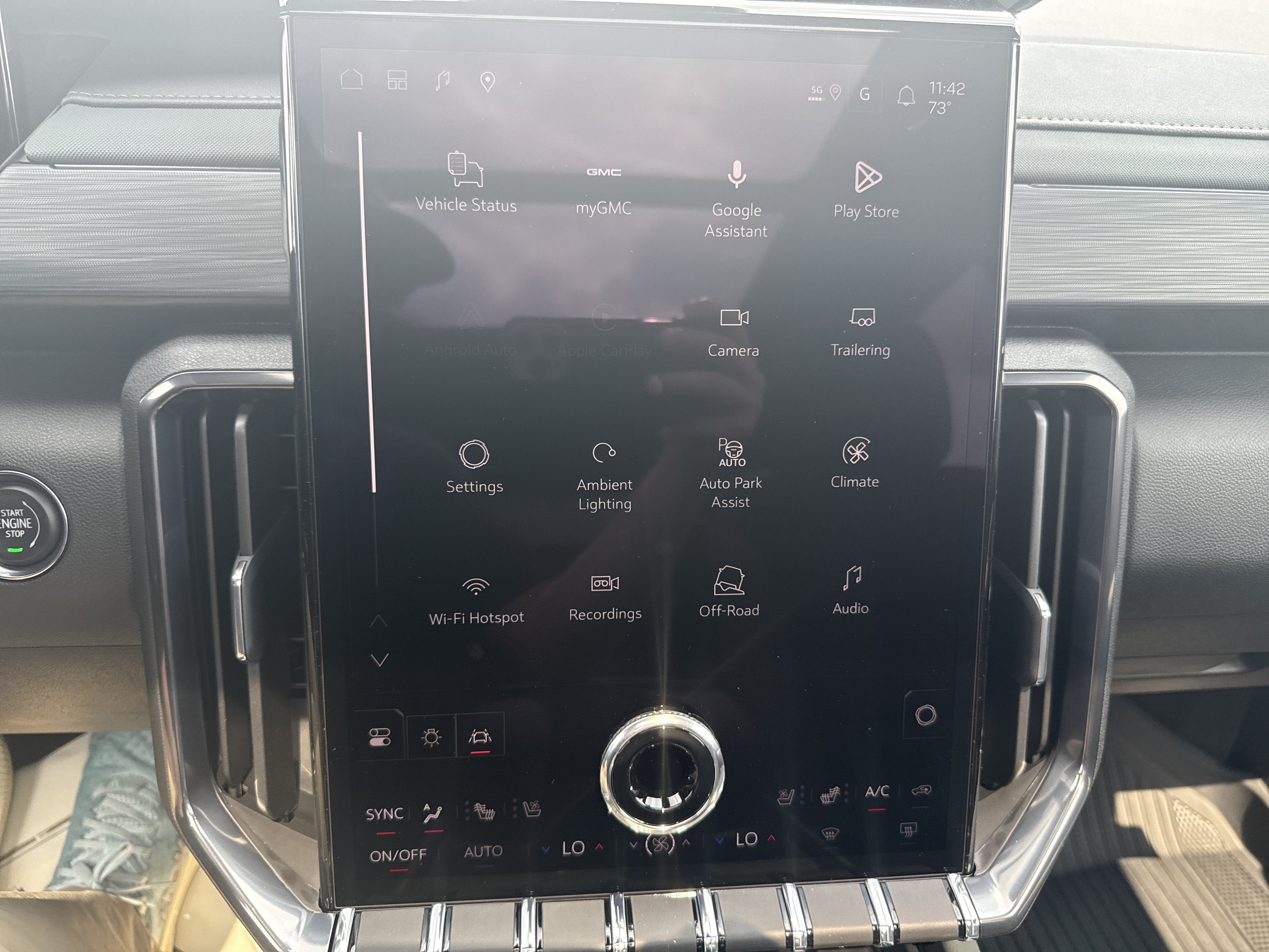 2027 GMC Acadia AT4
