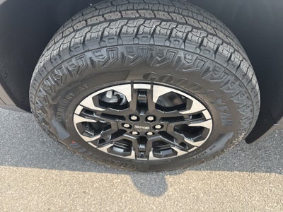 2027 GMC Acadia AT4