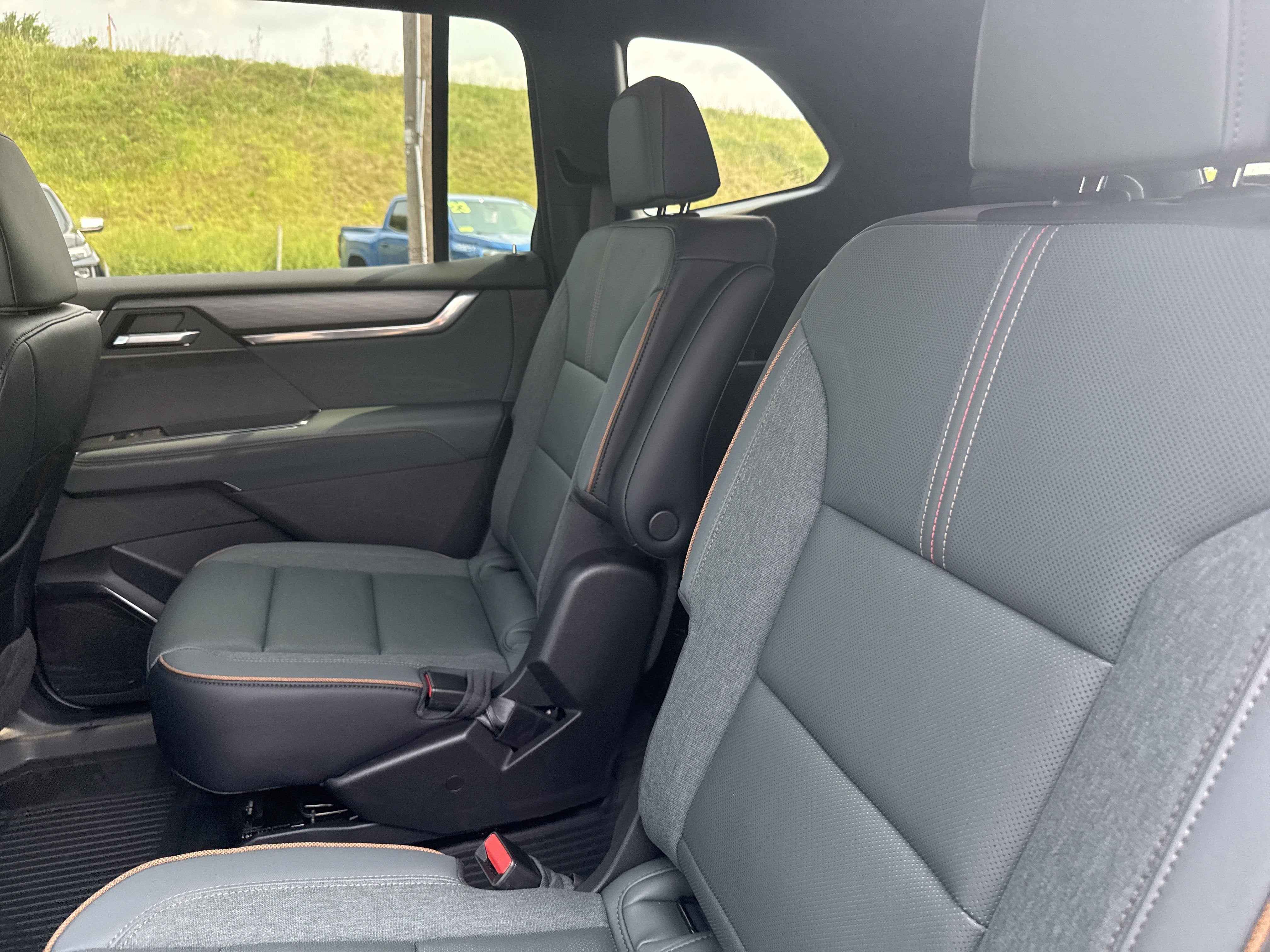 2027 GMC Acadia AT4