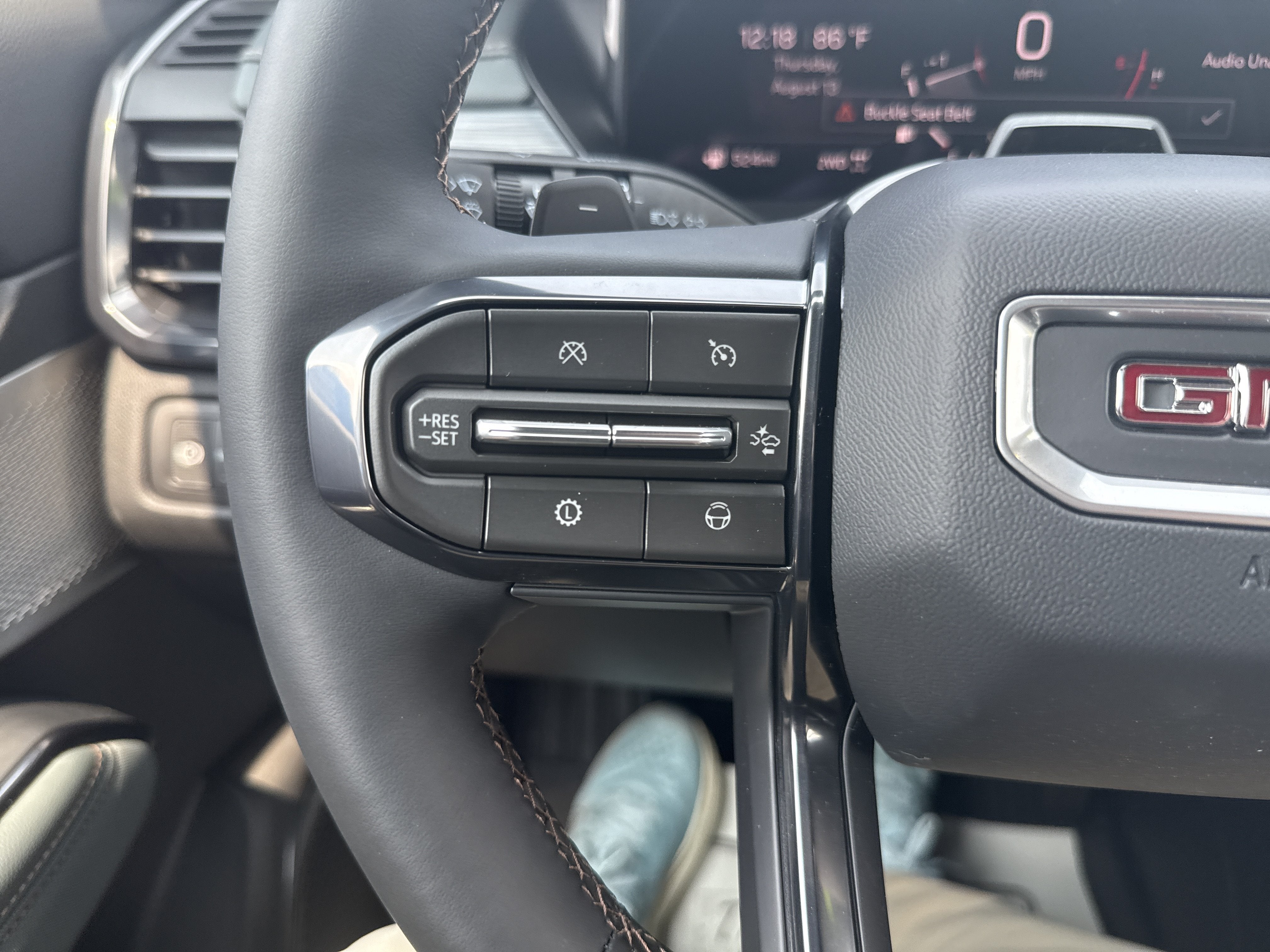 2027 GMC Acadia AT4