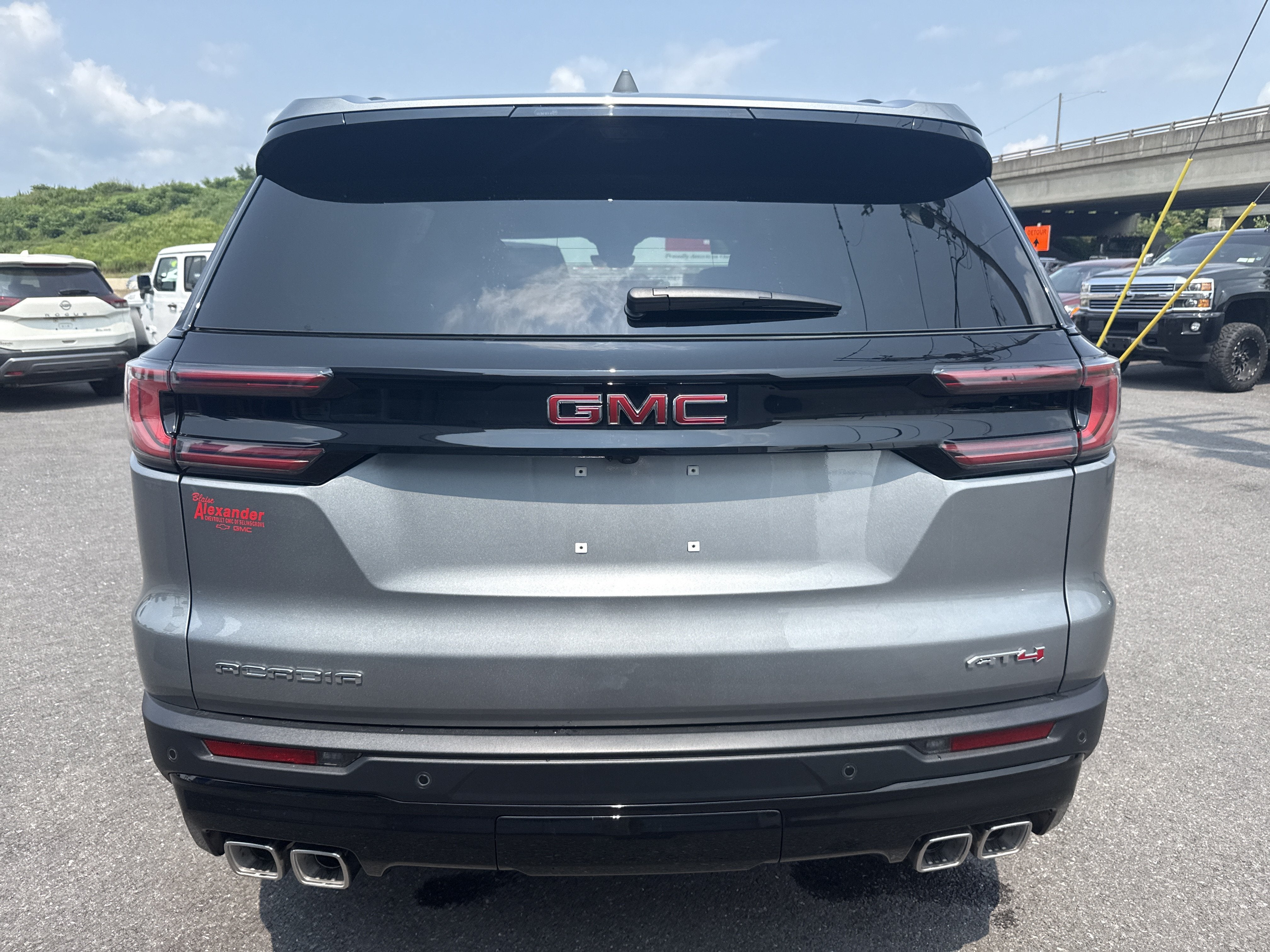 2027 GMC Acadia AT4
