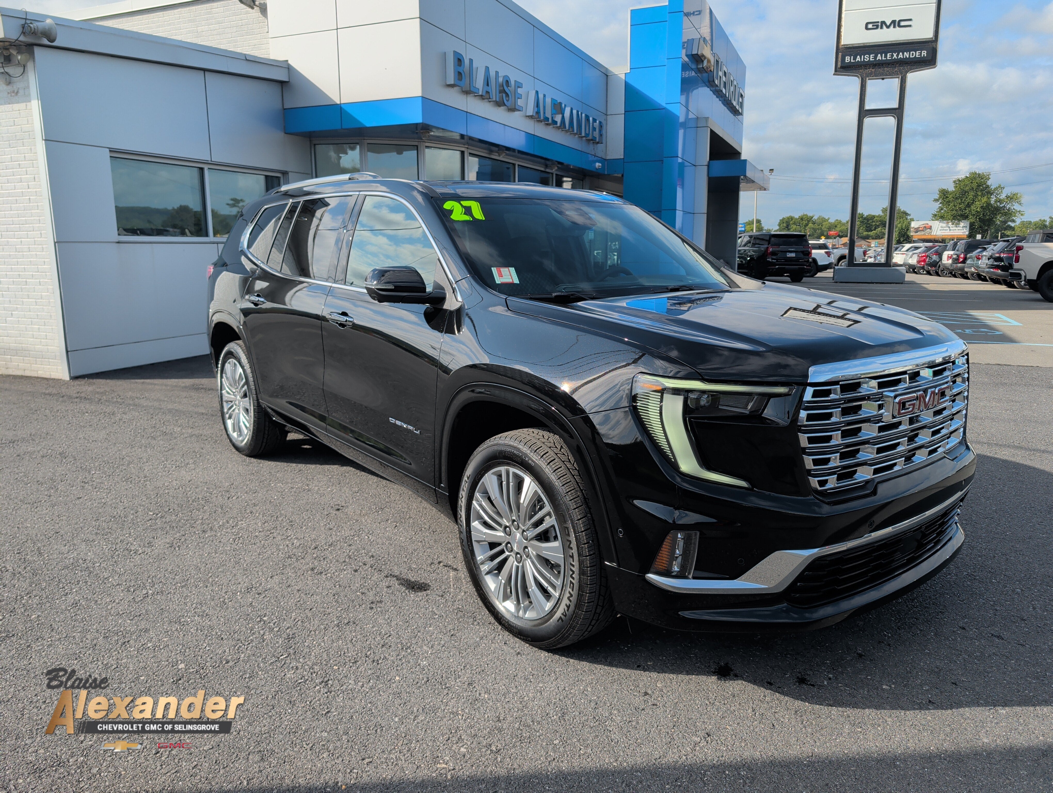 2027 GMC Acadia Denali