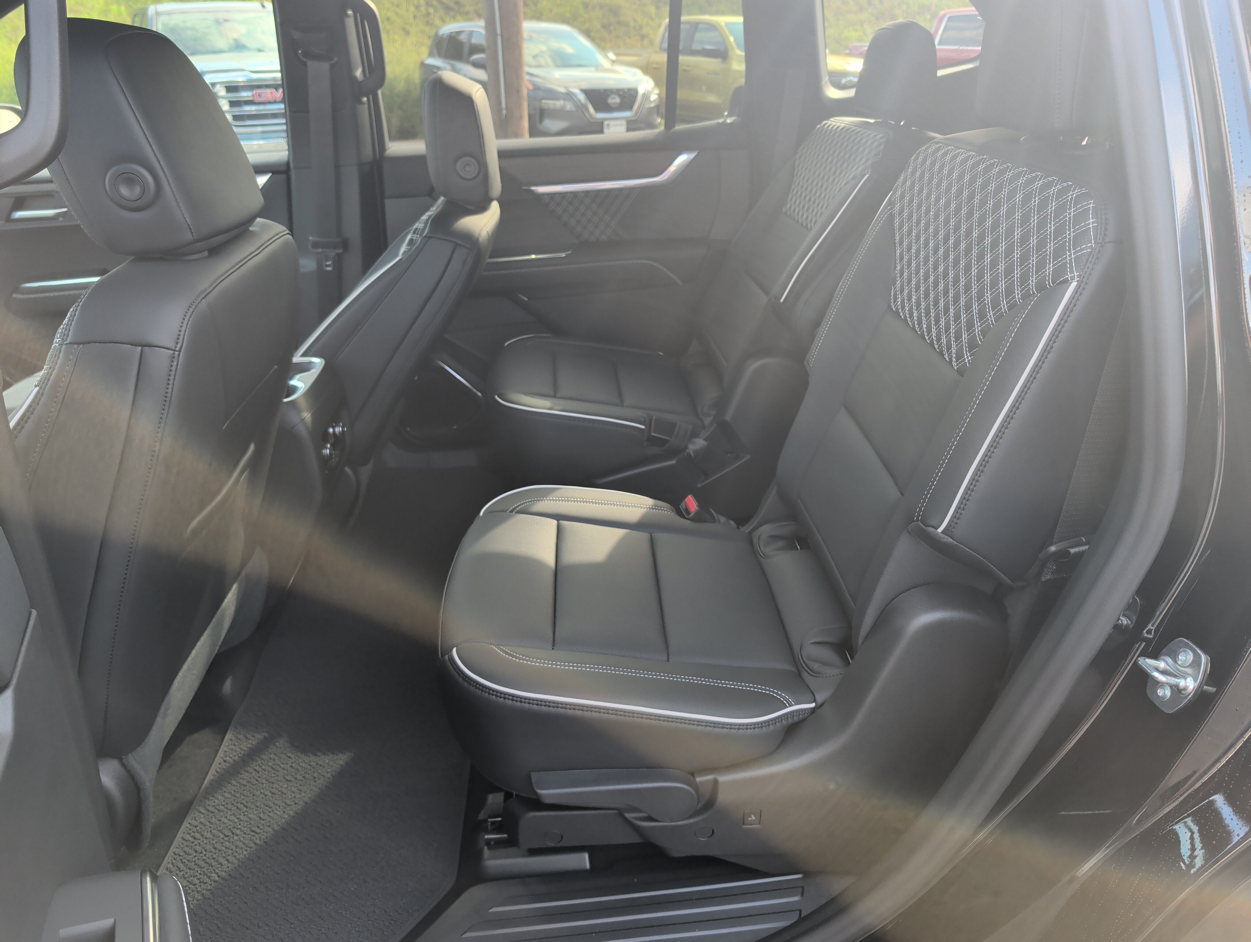 2027 GMC Acadia Denali