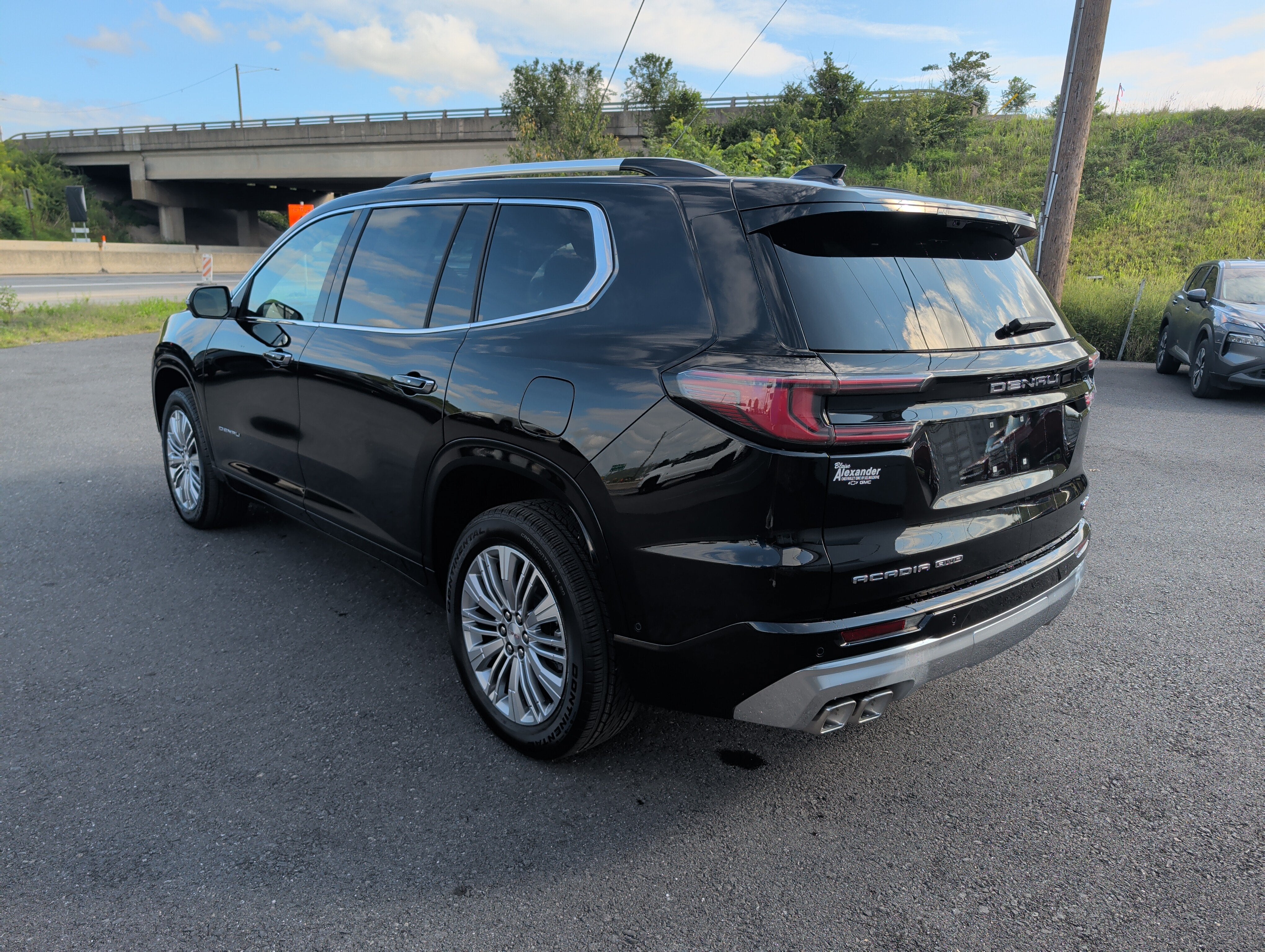2027 GMC Acadia Denali