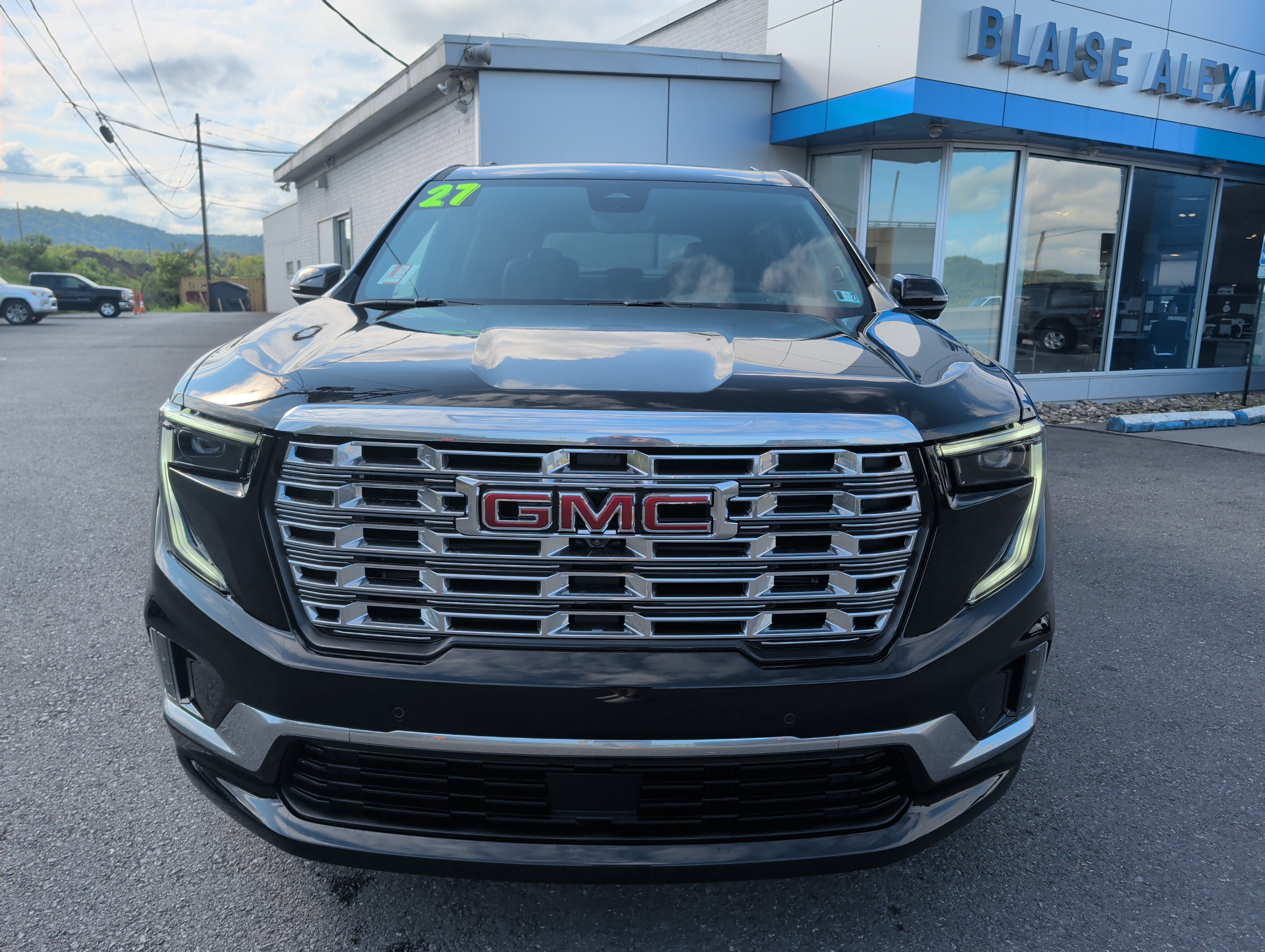 2027 GMC Acadia Denali