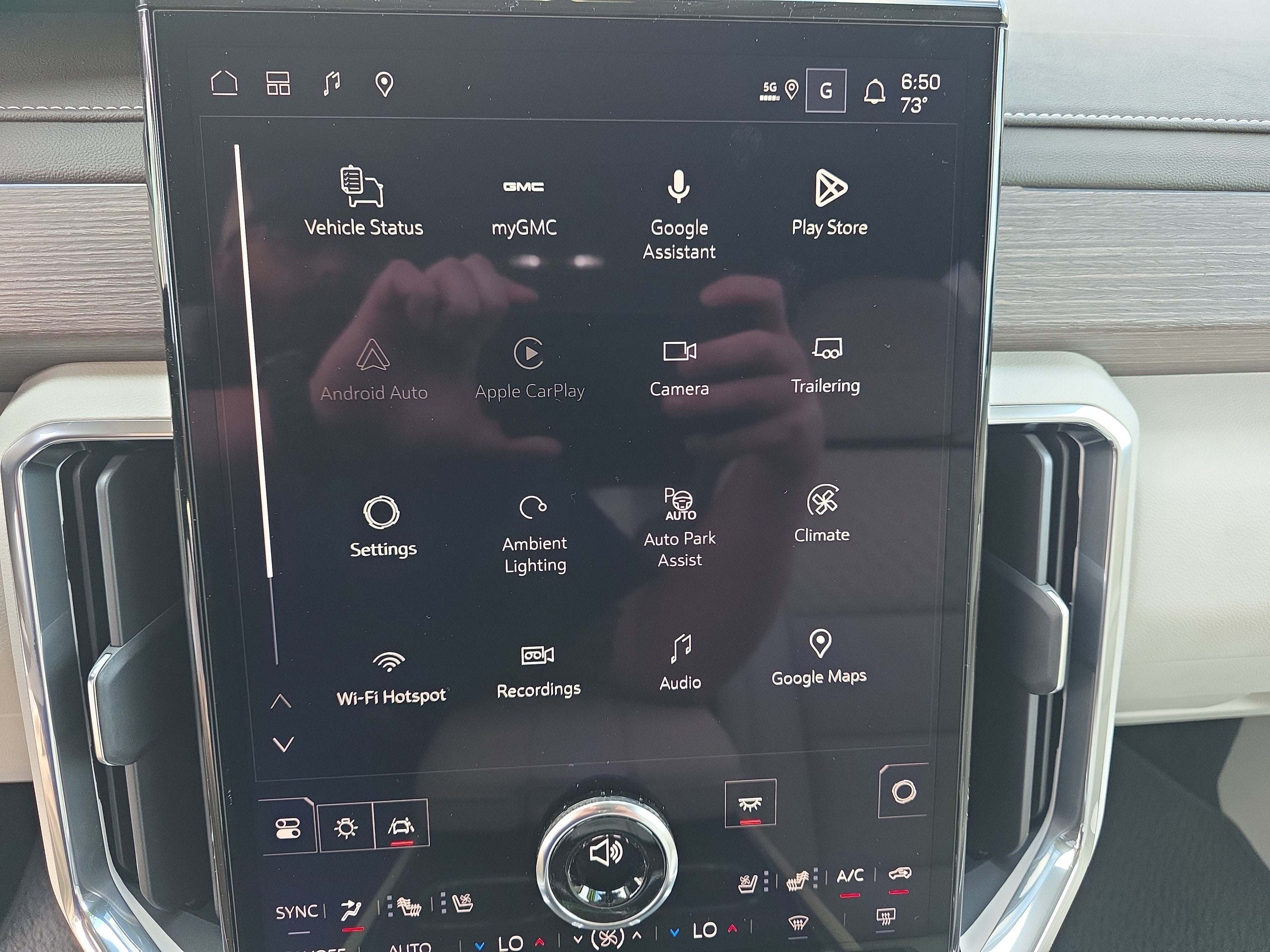 2027 GMC Acadia Denali