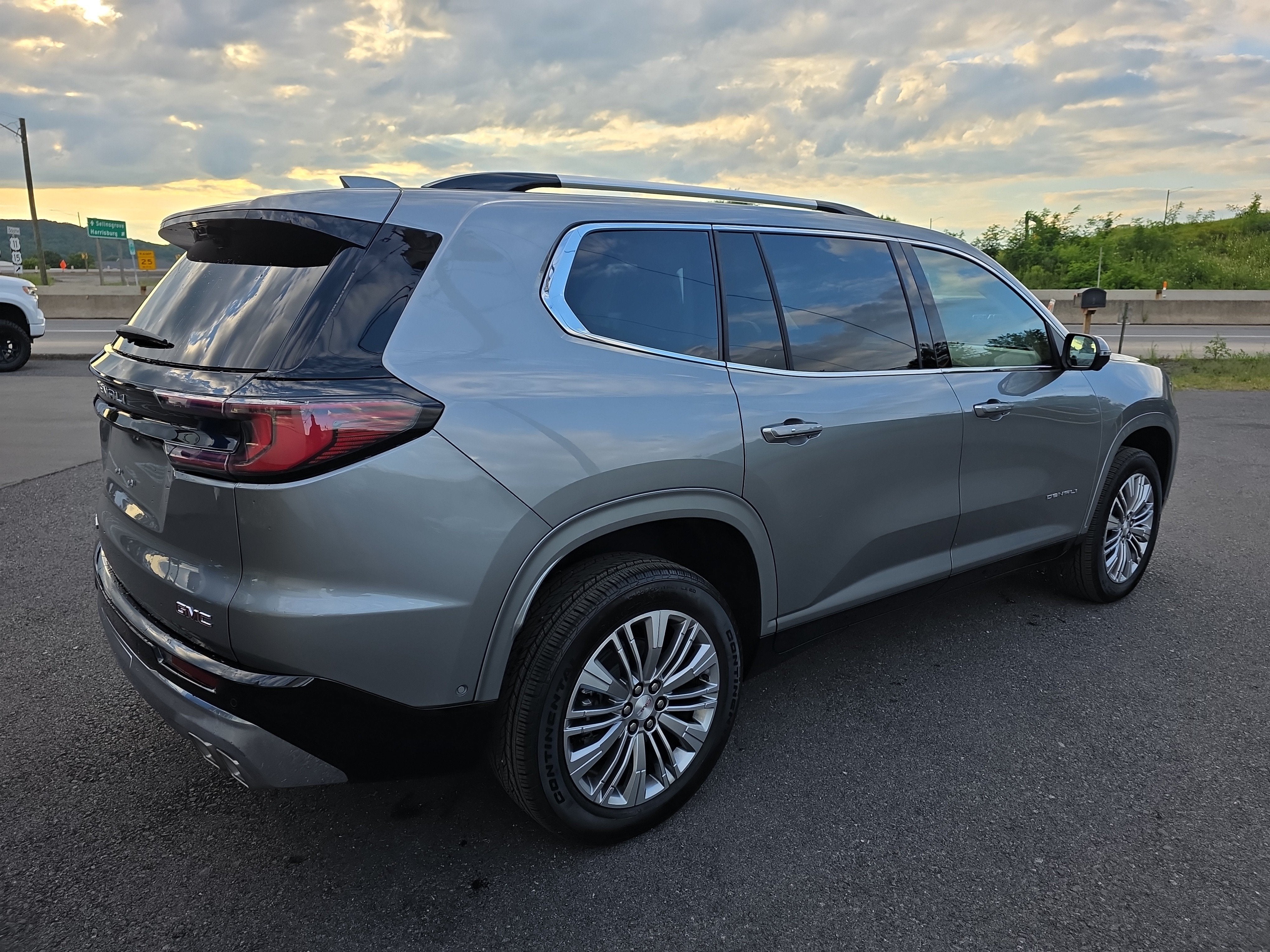 2027 GMC Acadia Denali