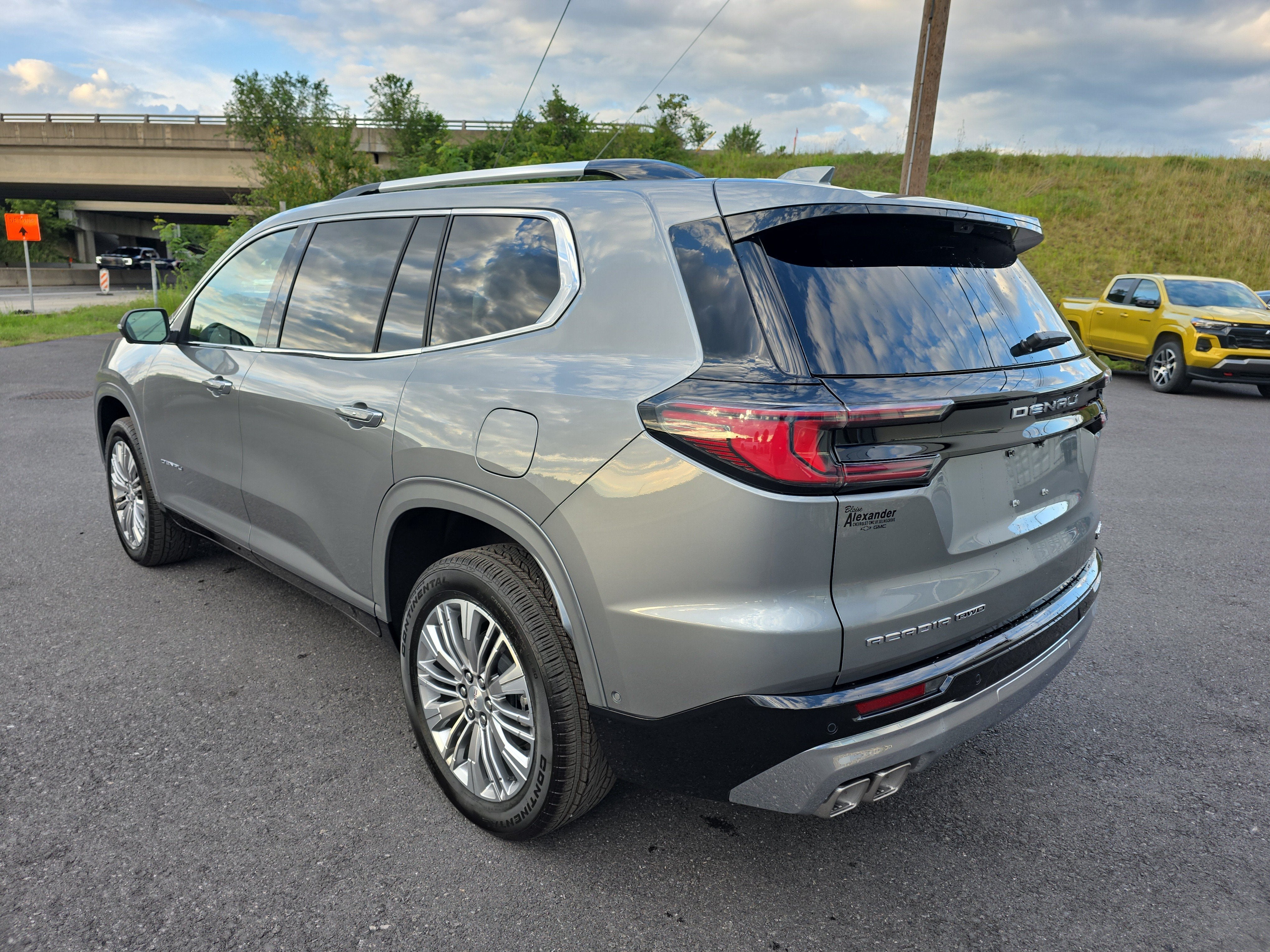 2027 GMC Acadia Denali