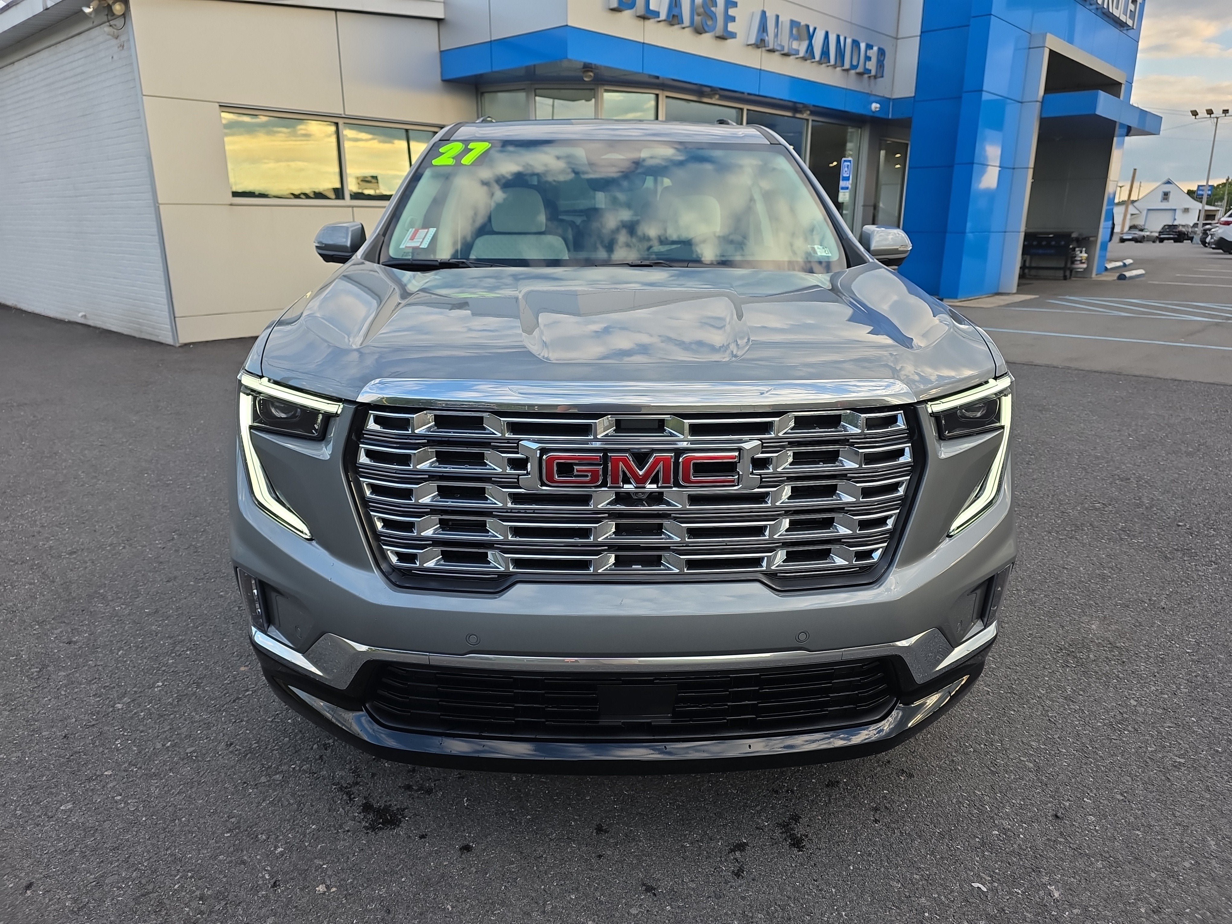 2027 GMC Acadia Denali