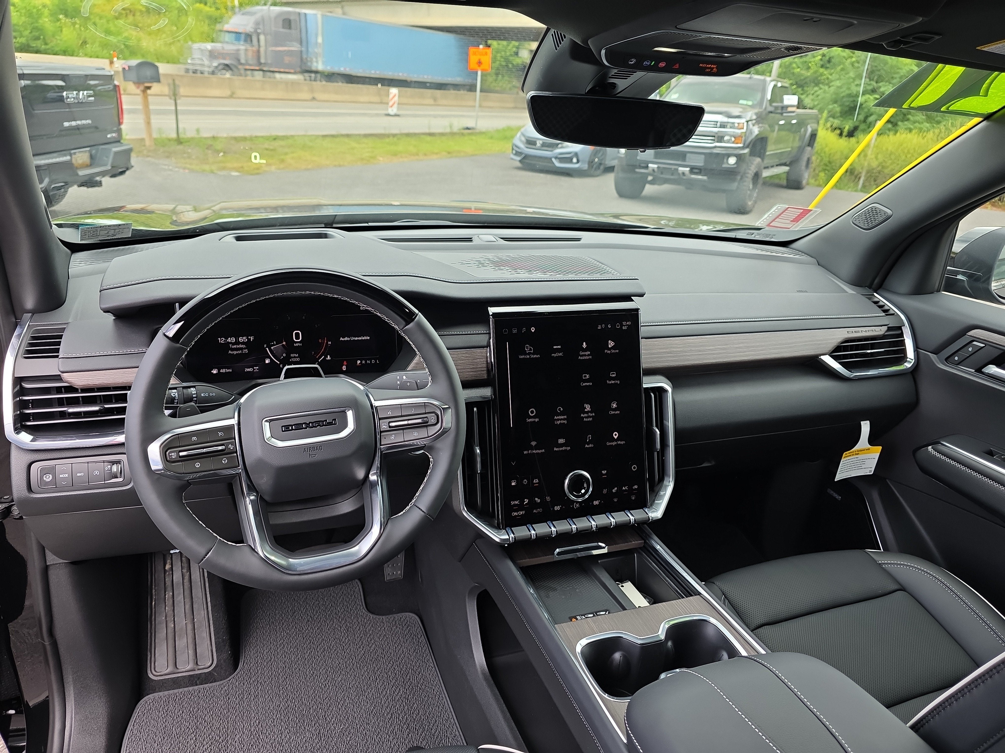 2027 GMC Acadia Denali