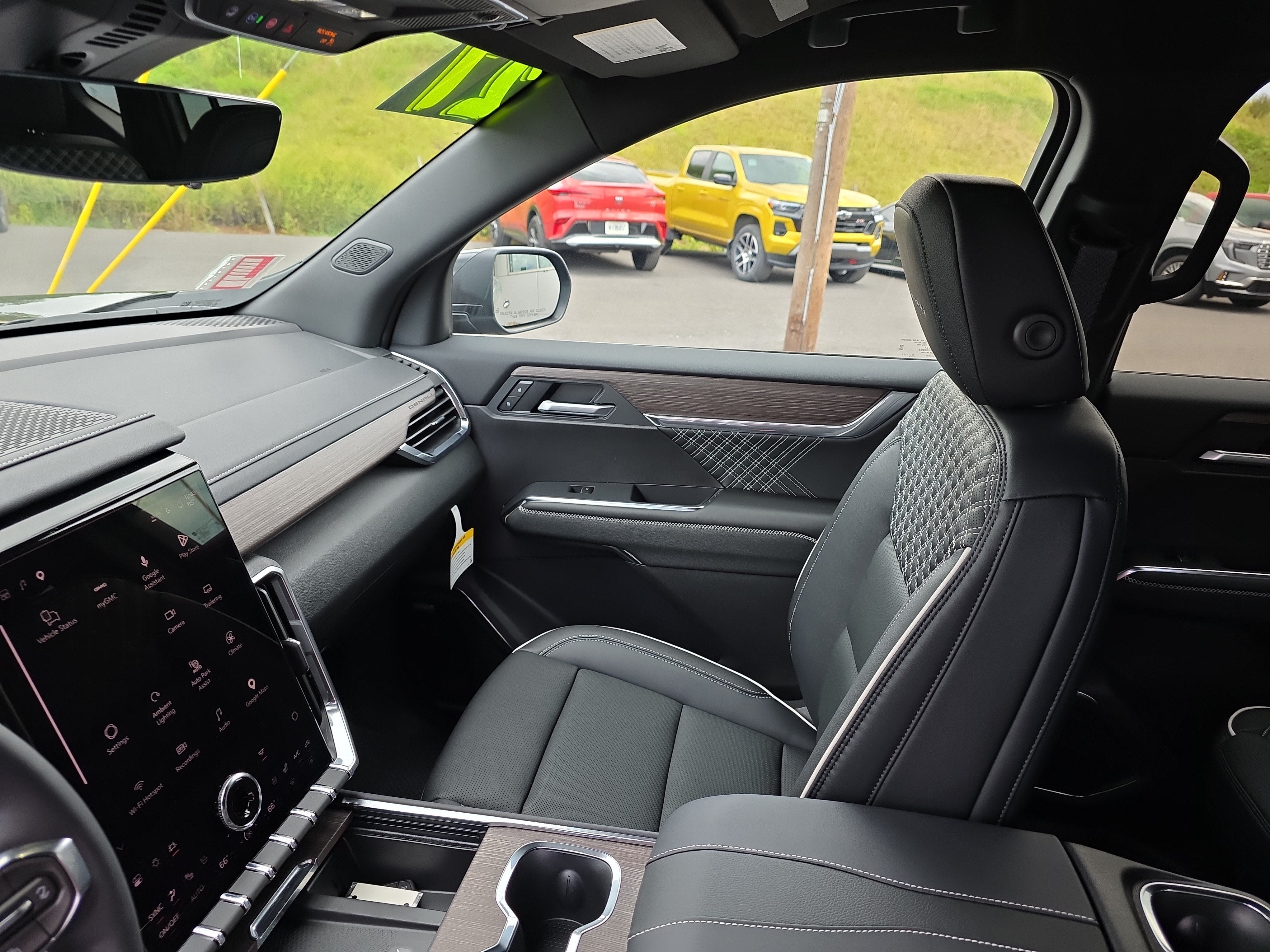 2027 GMC Acadia Denali