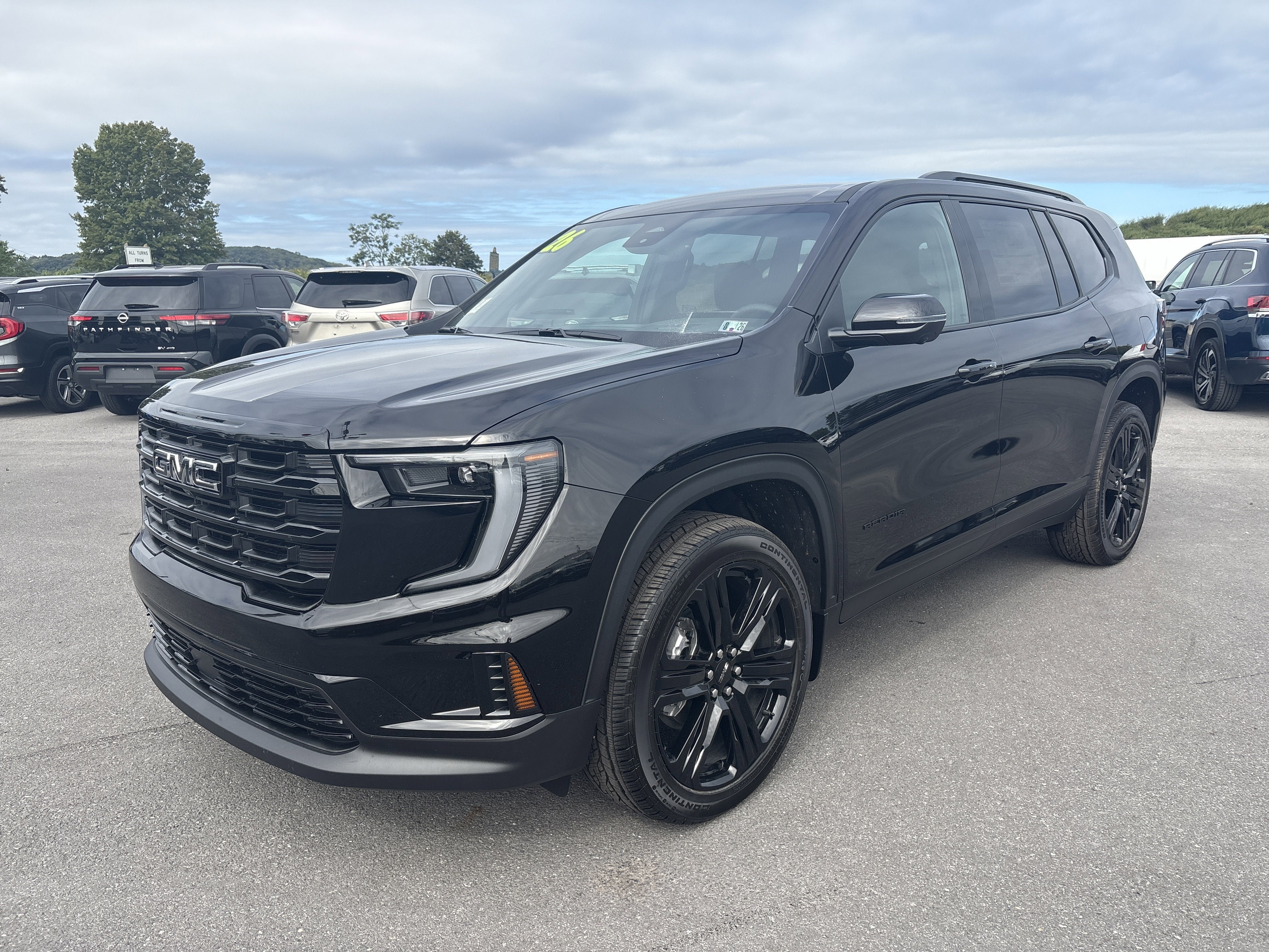 2026 GMC Acadia Elevation