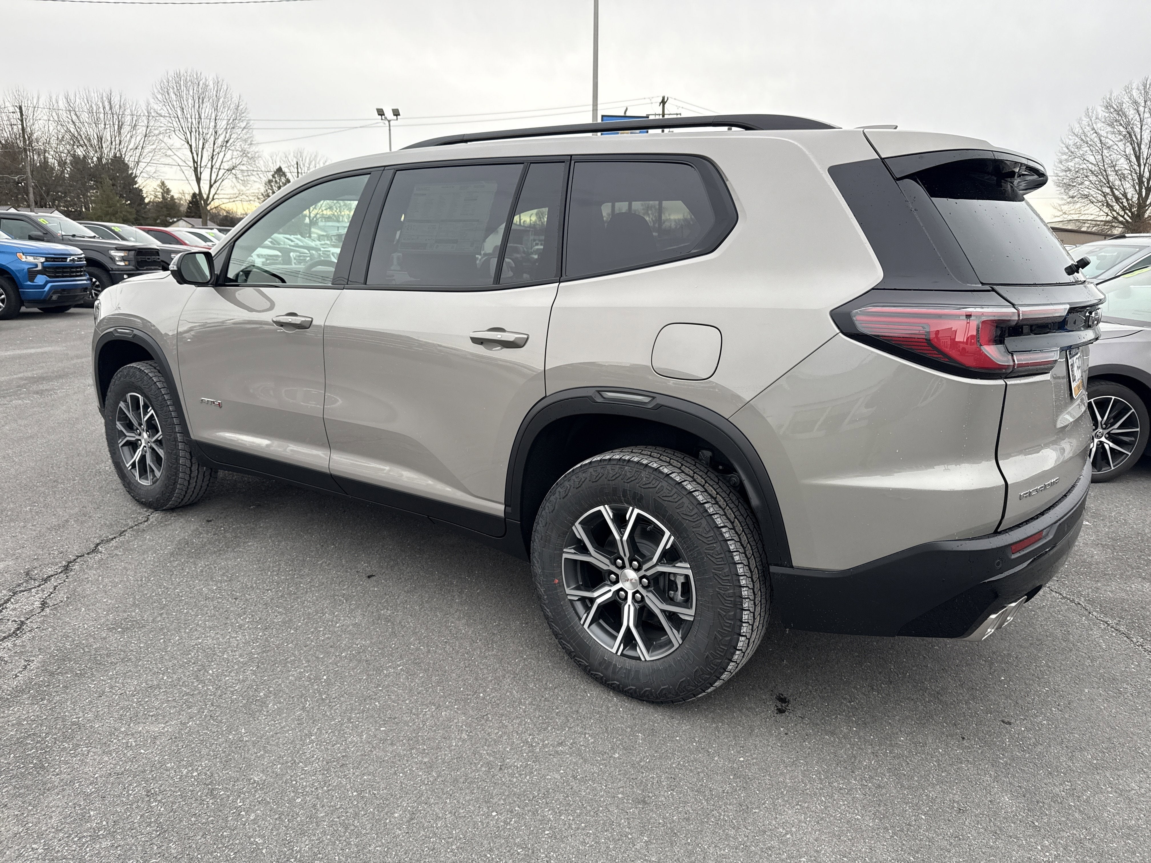 2026 GMC Acadia AT4