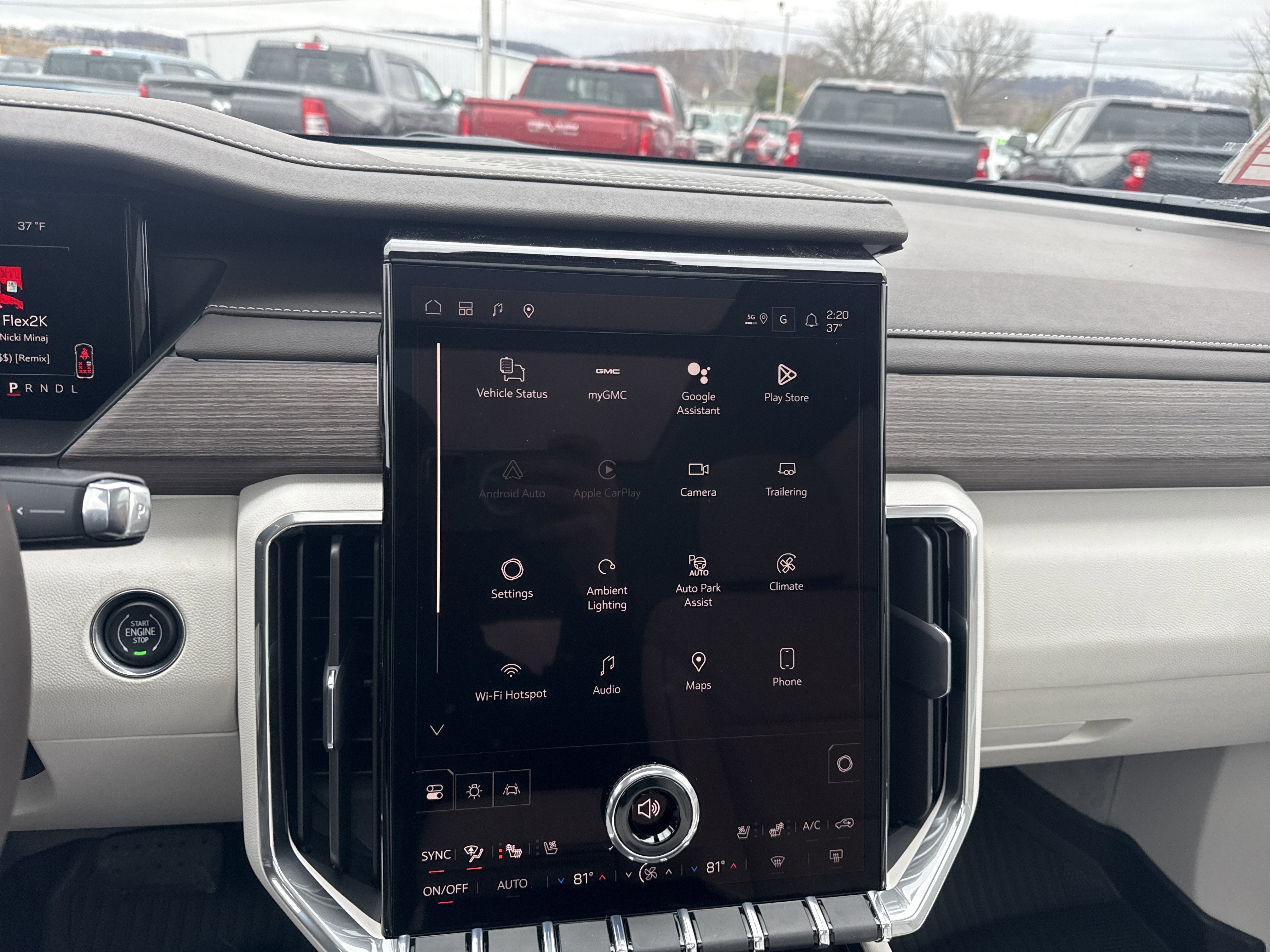 2026 GMC Acadia Denali