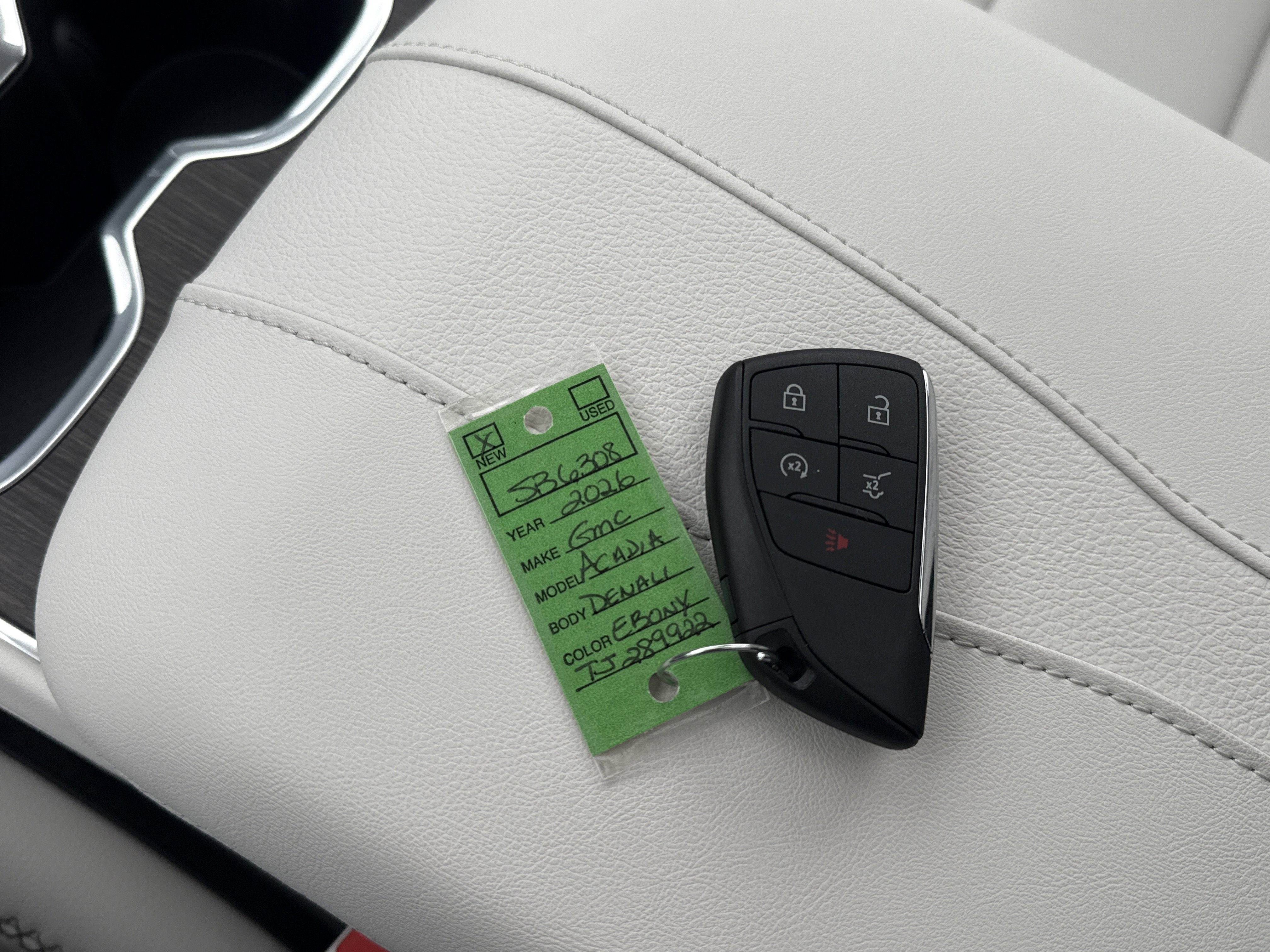 2026 GMC Acadia Denali