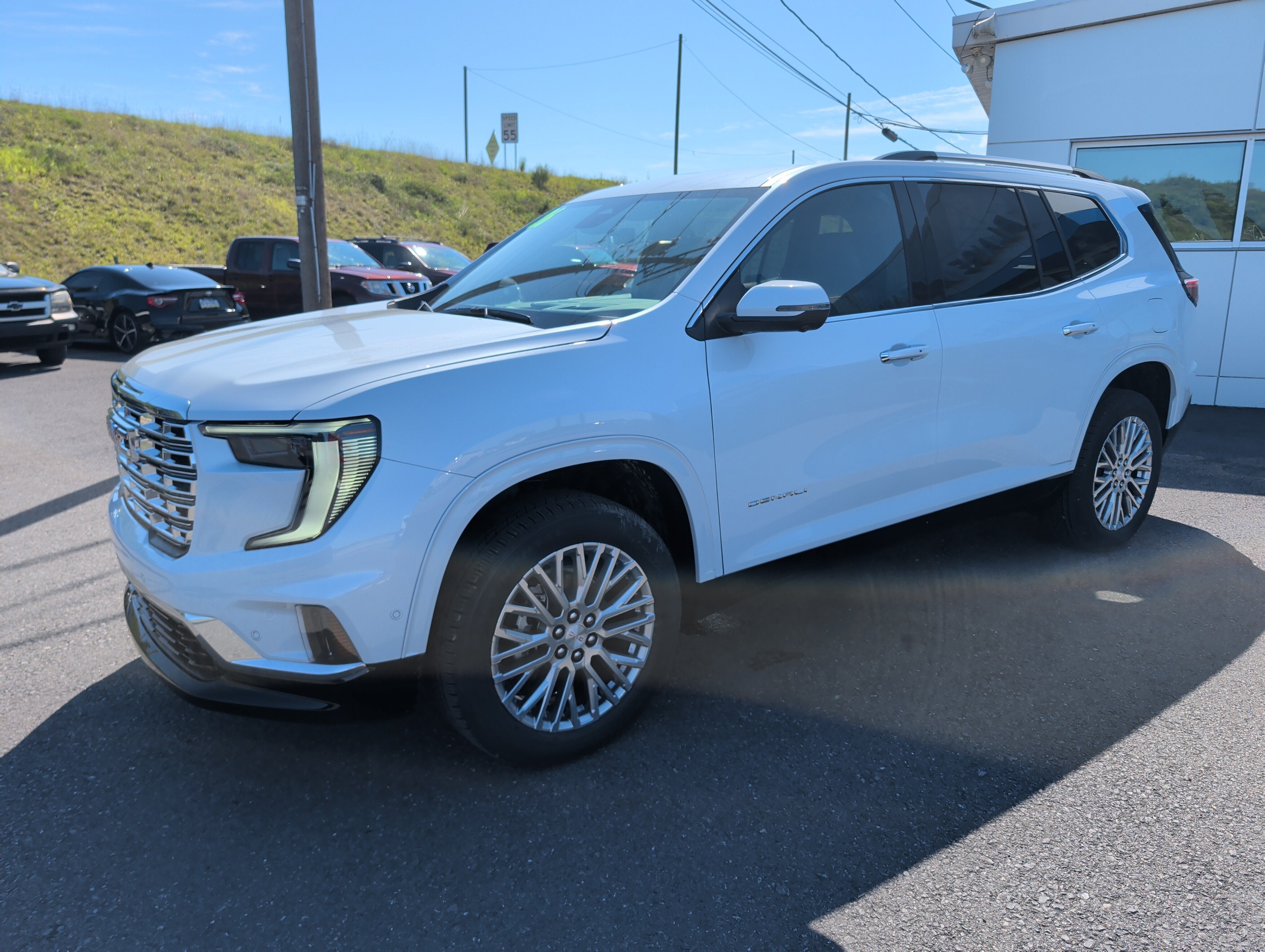 2026 GMC Acadia Denali