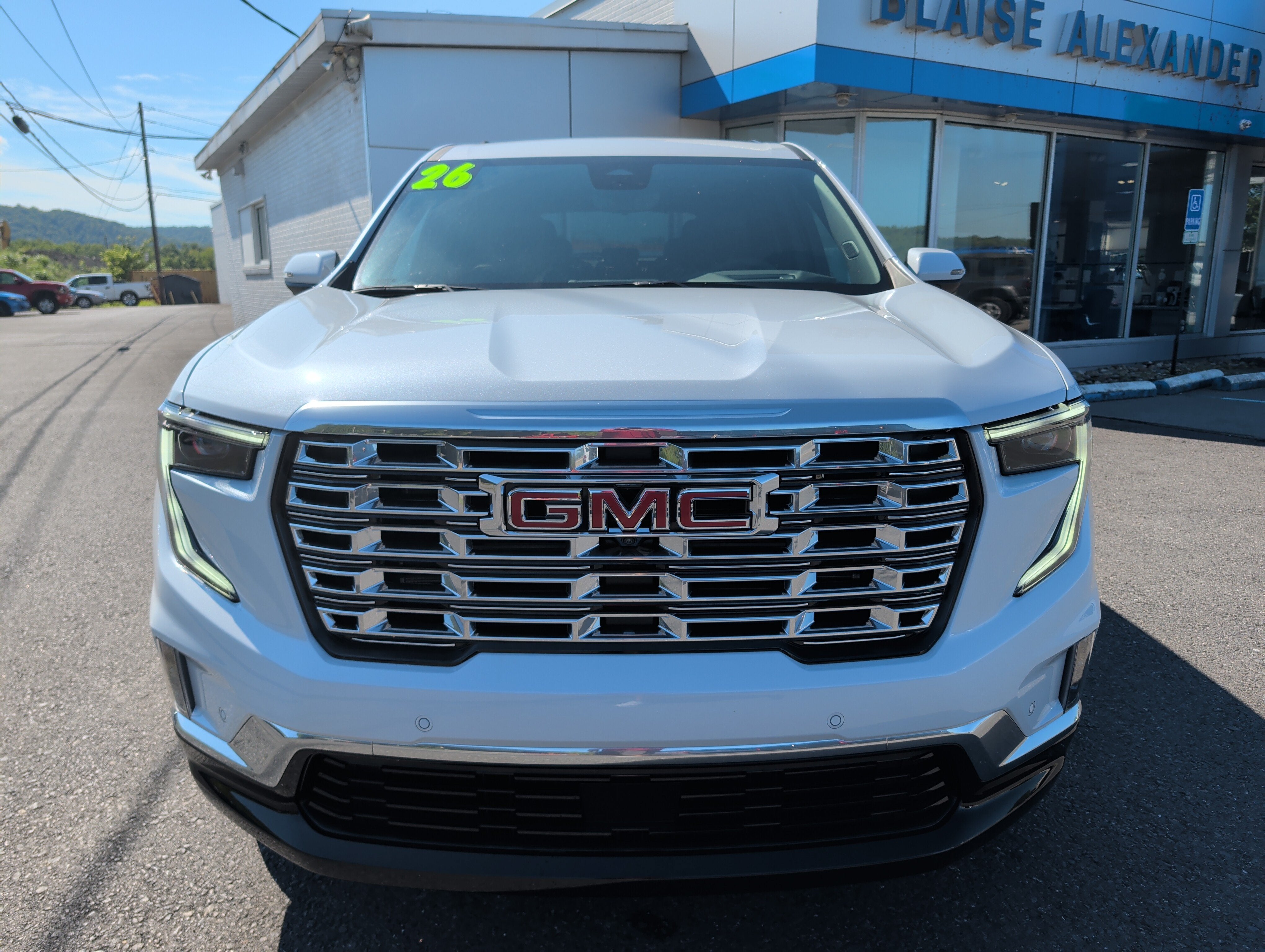 2026 GMC Acadia Denali