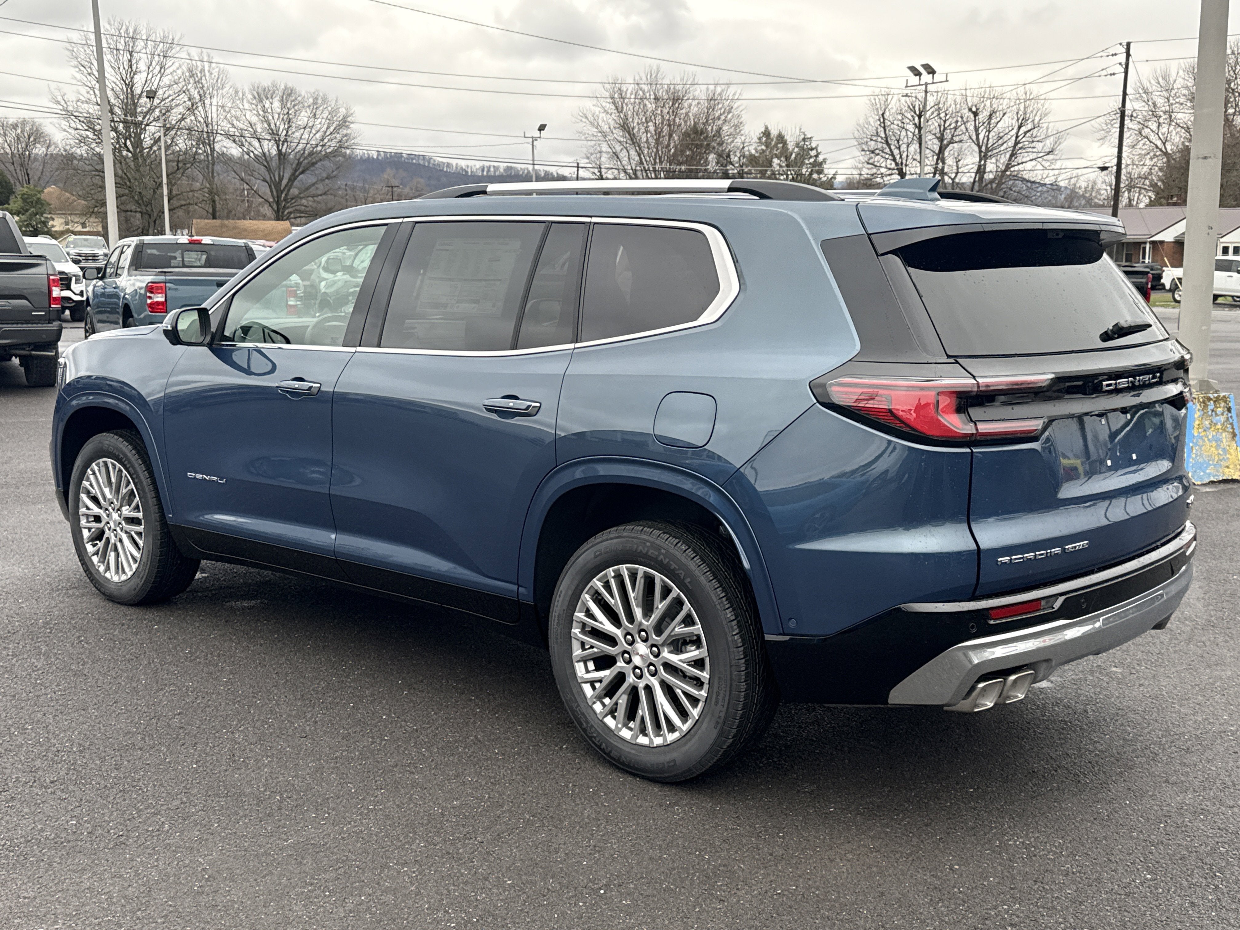 2026 GMC Acadia Denali