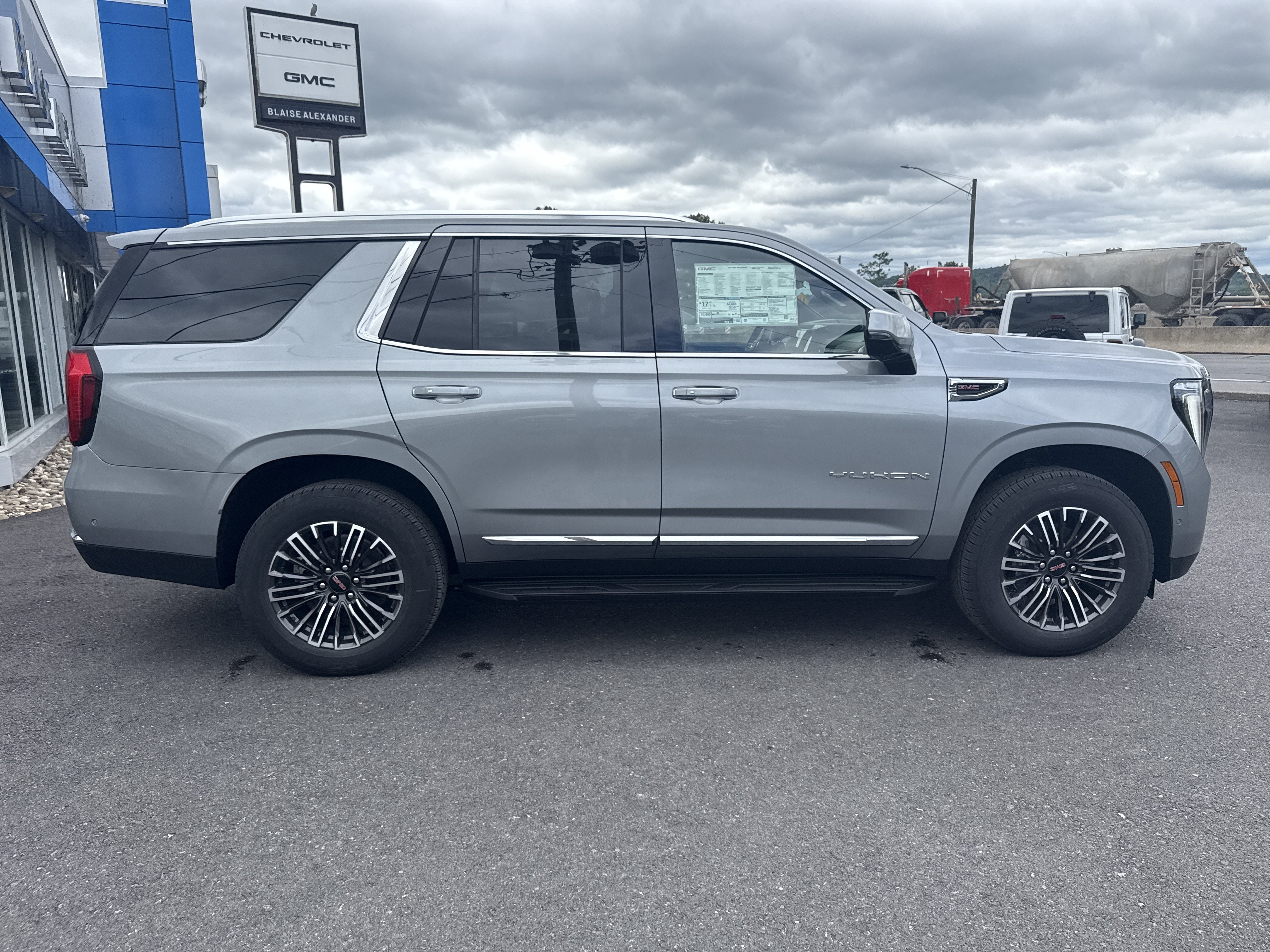 2026 GMC Yukon Elevation