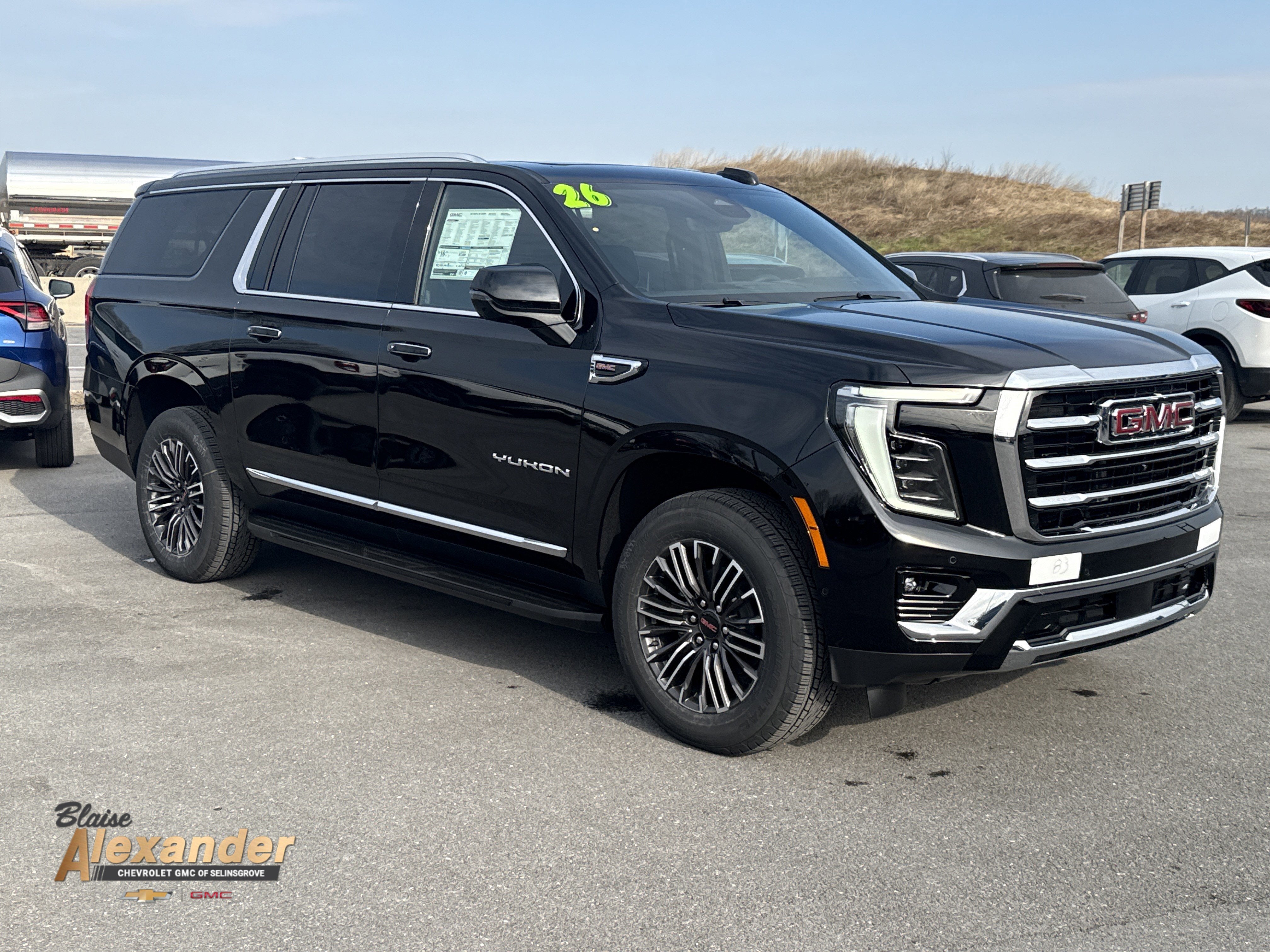 2026 GMC Yukon 4WD Elevation's photo