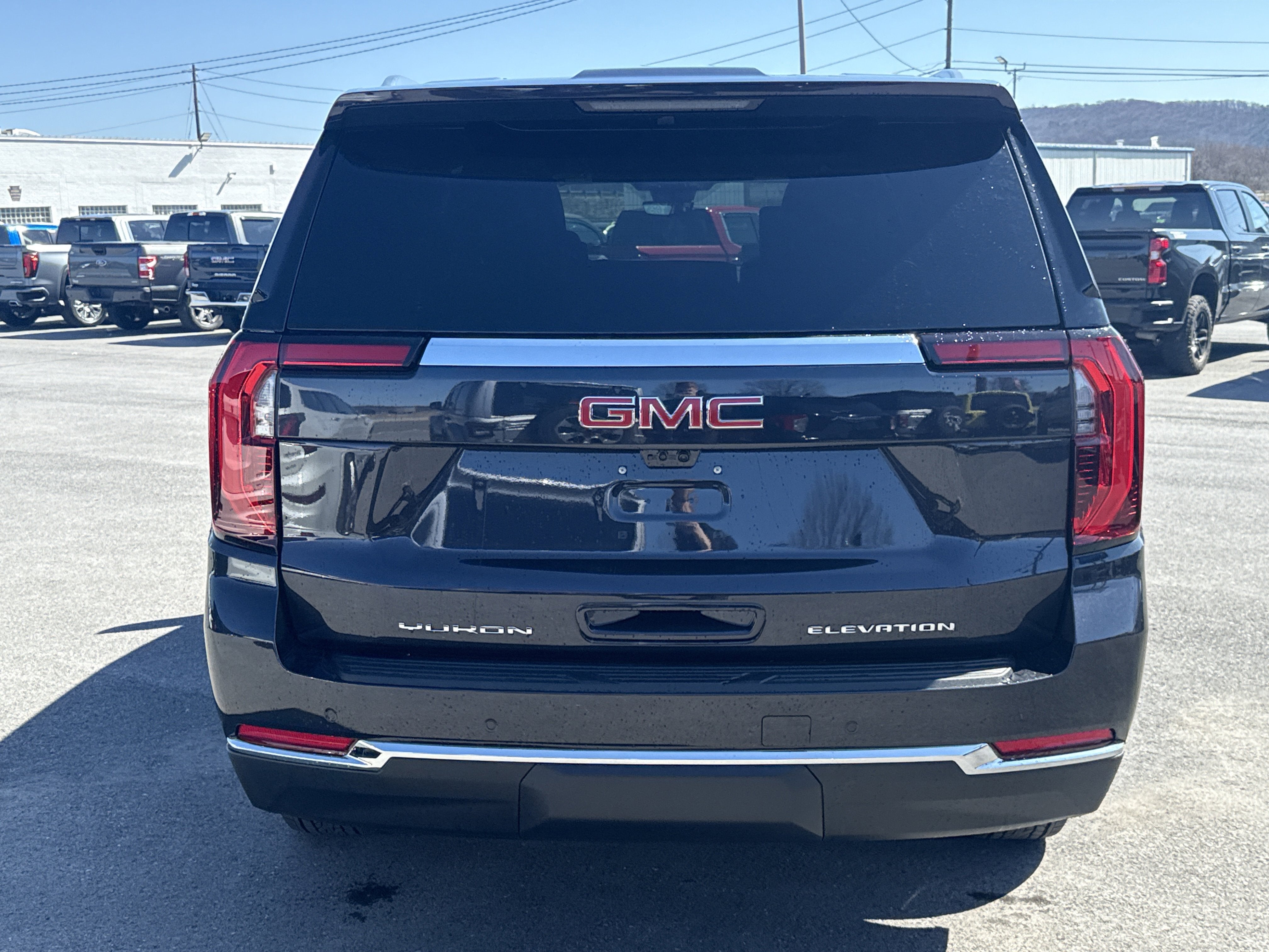 2026 GMC Yukon XL Elevation