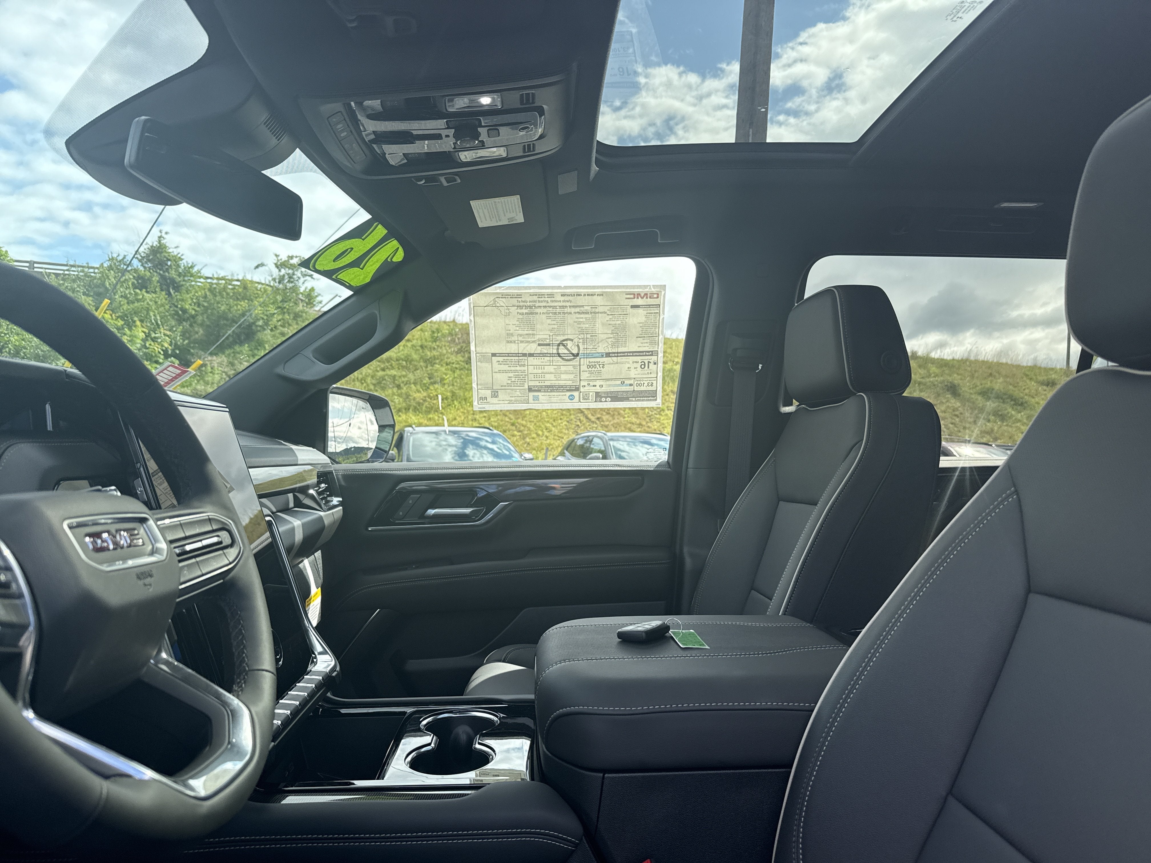 2026 GMC Yukon XL Elevation