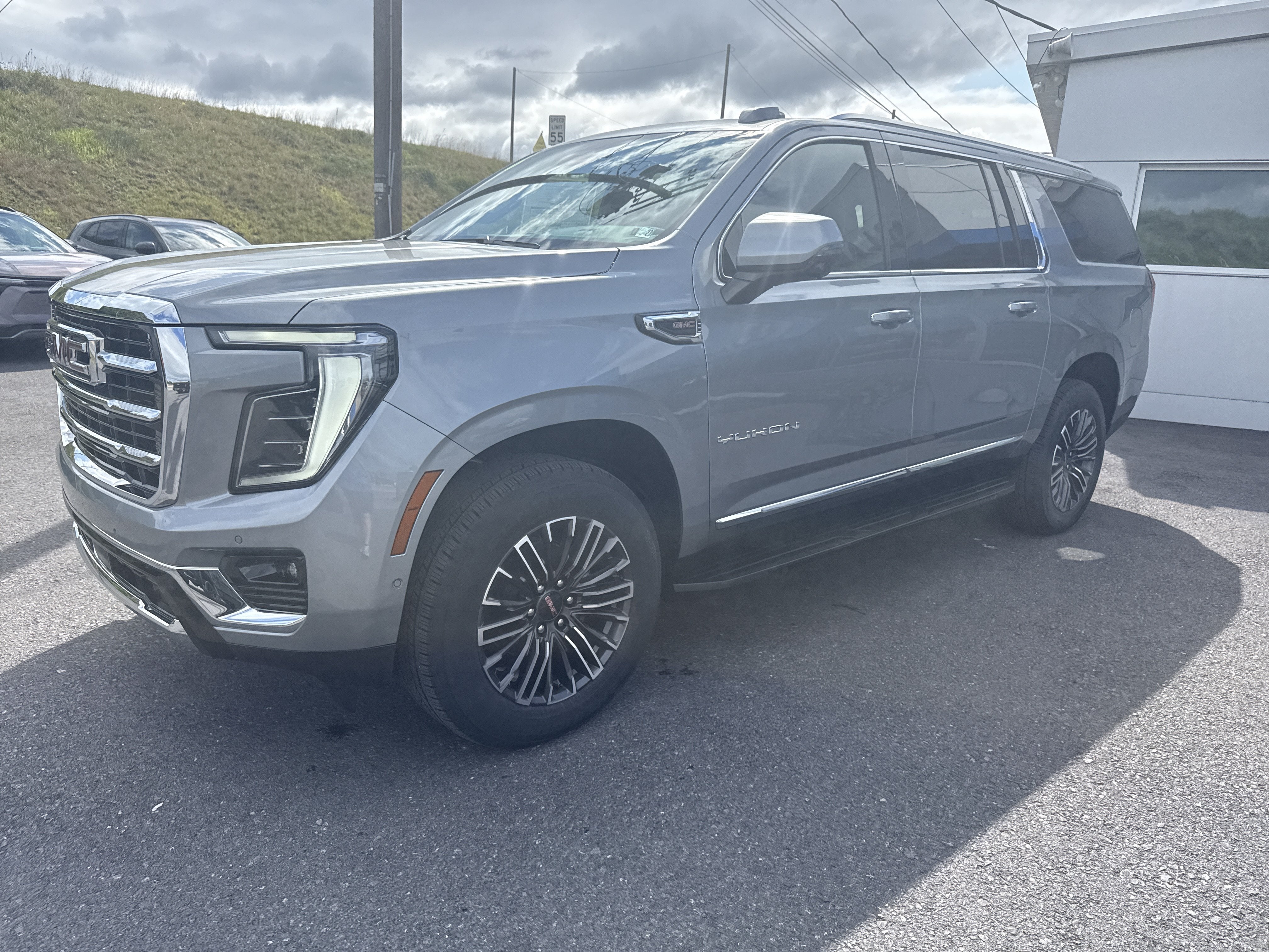2026 GMC Yukon XL Elevation