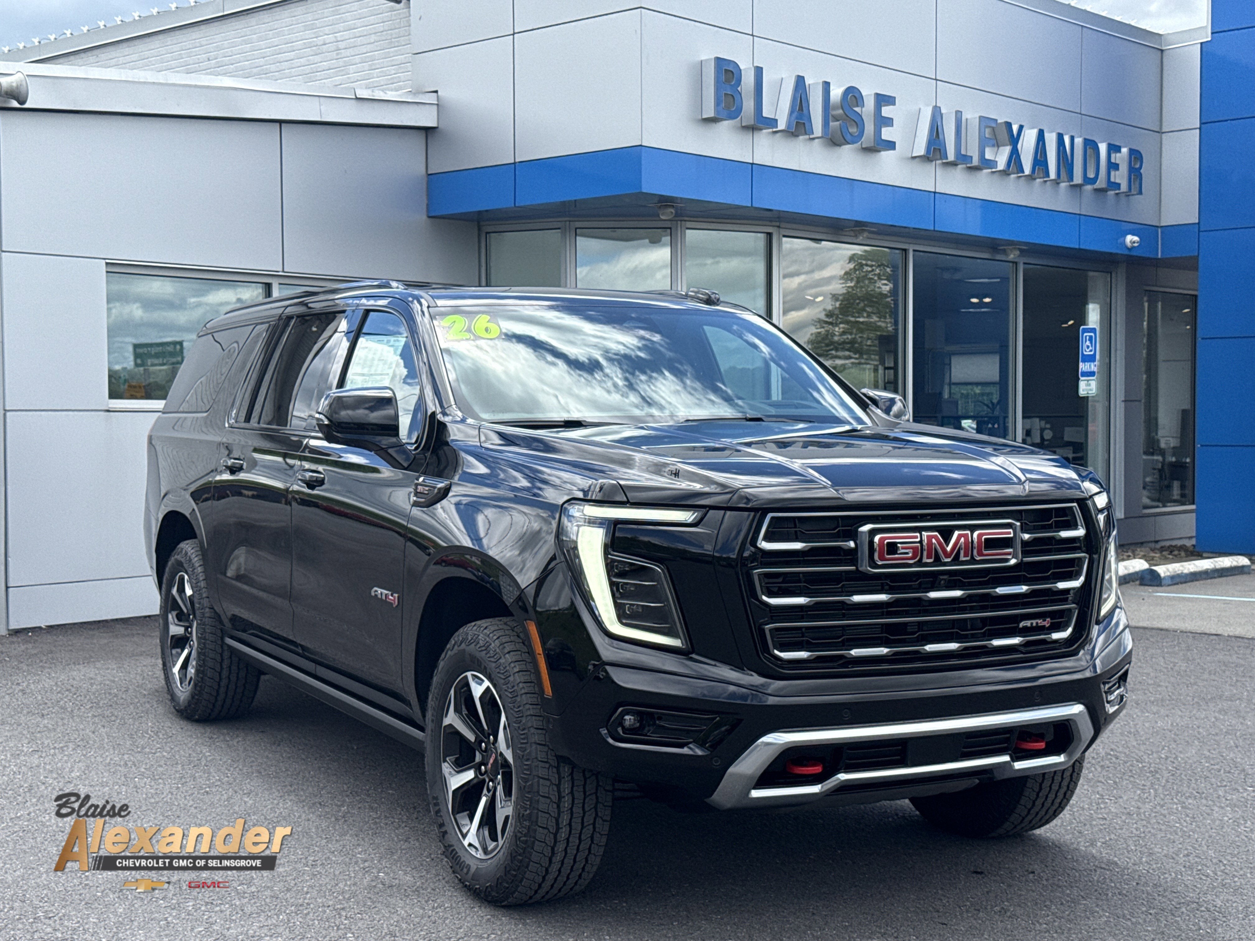 2026 GMC Yukon 4WD AT4's photo