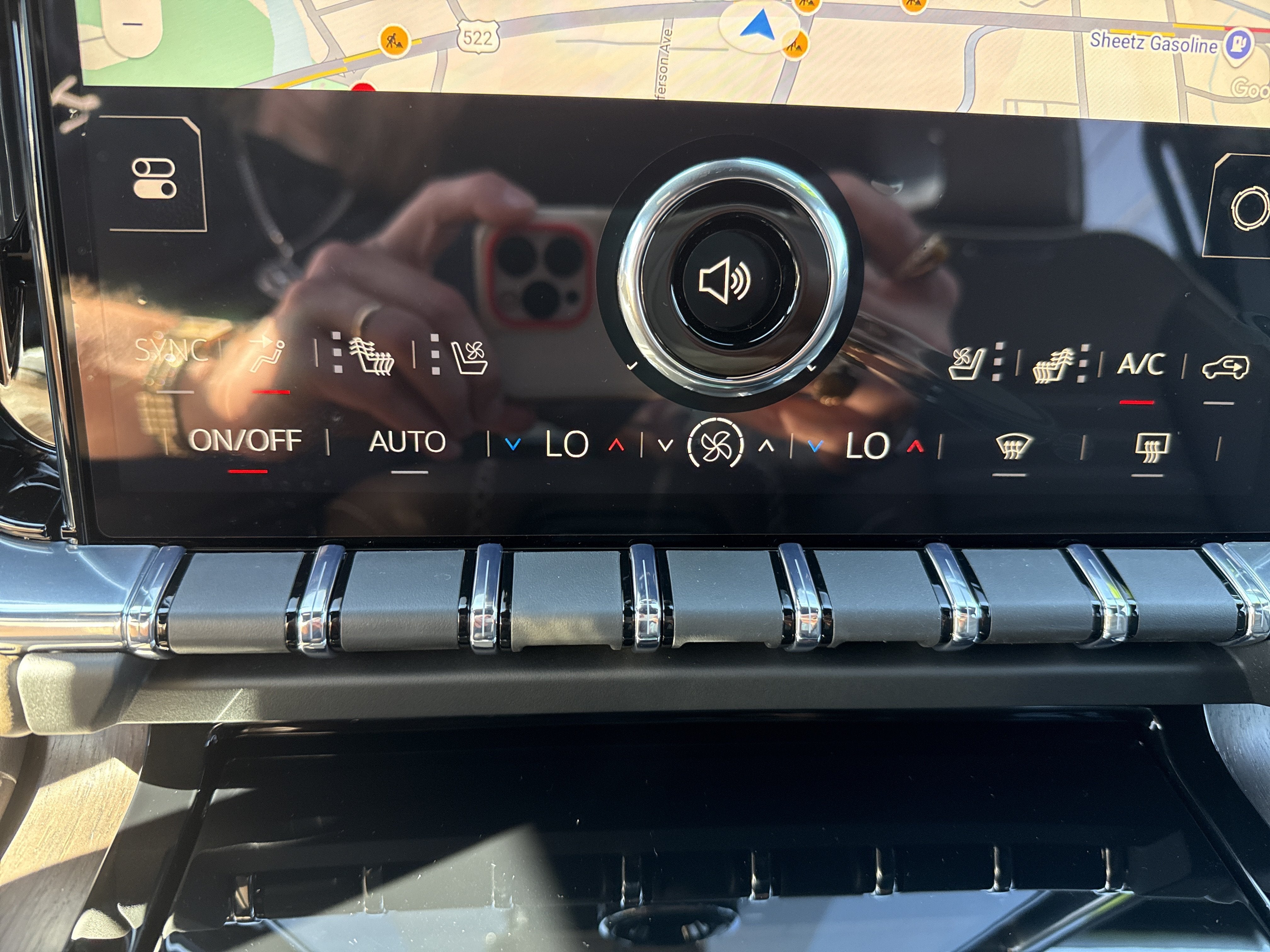 2026 GMC Yukon XL Denali Ultimate - Photo 28