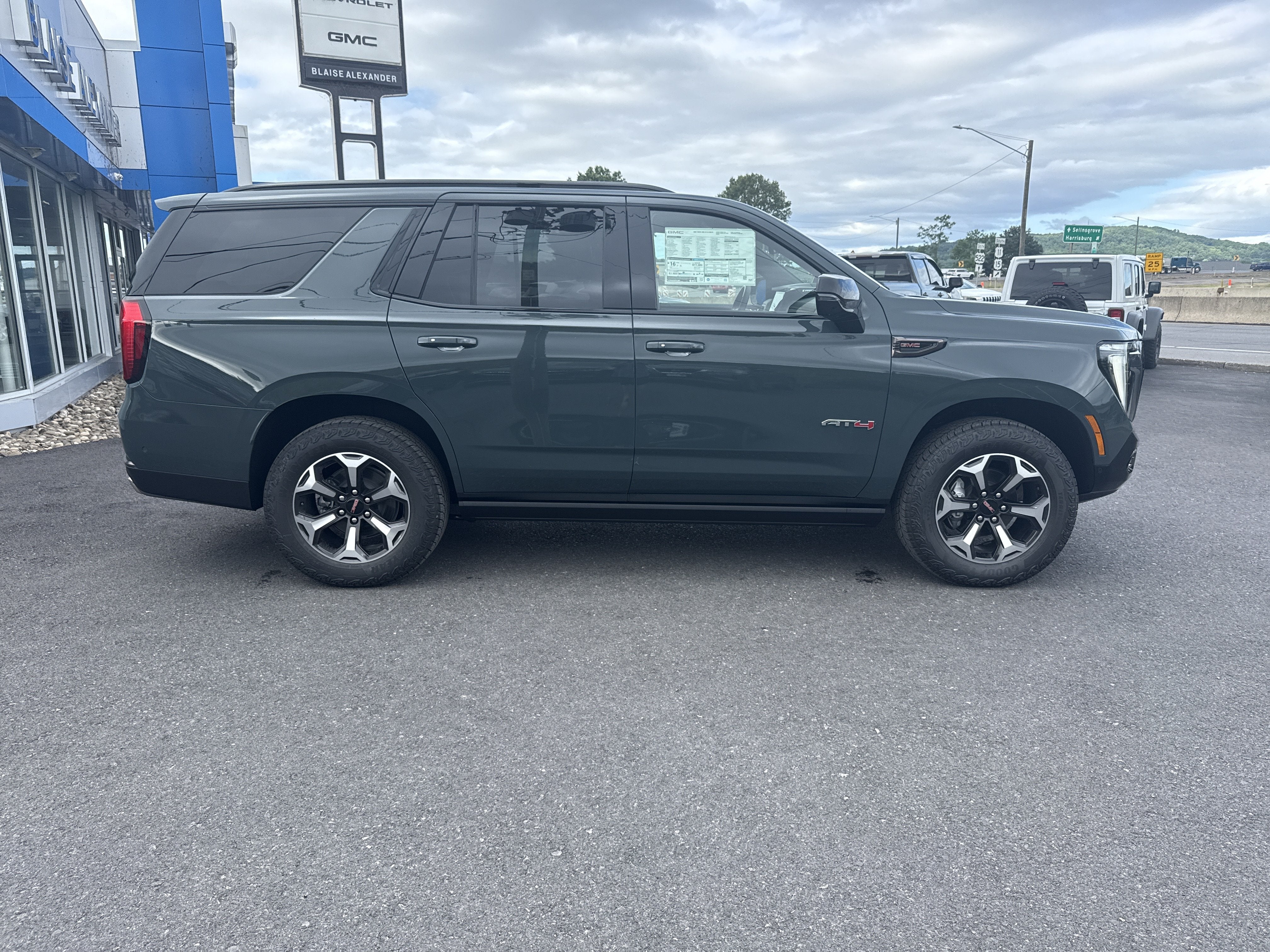 2026 GMC Yukon AT4 Ultimate