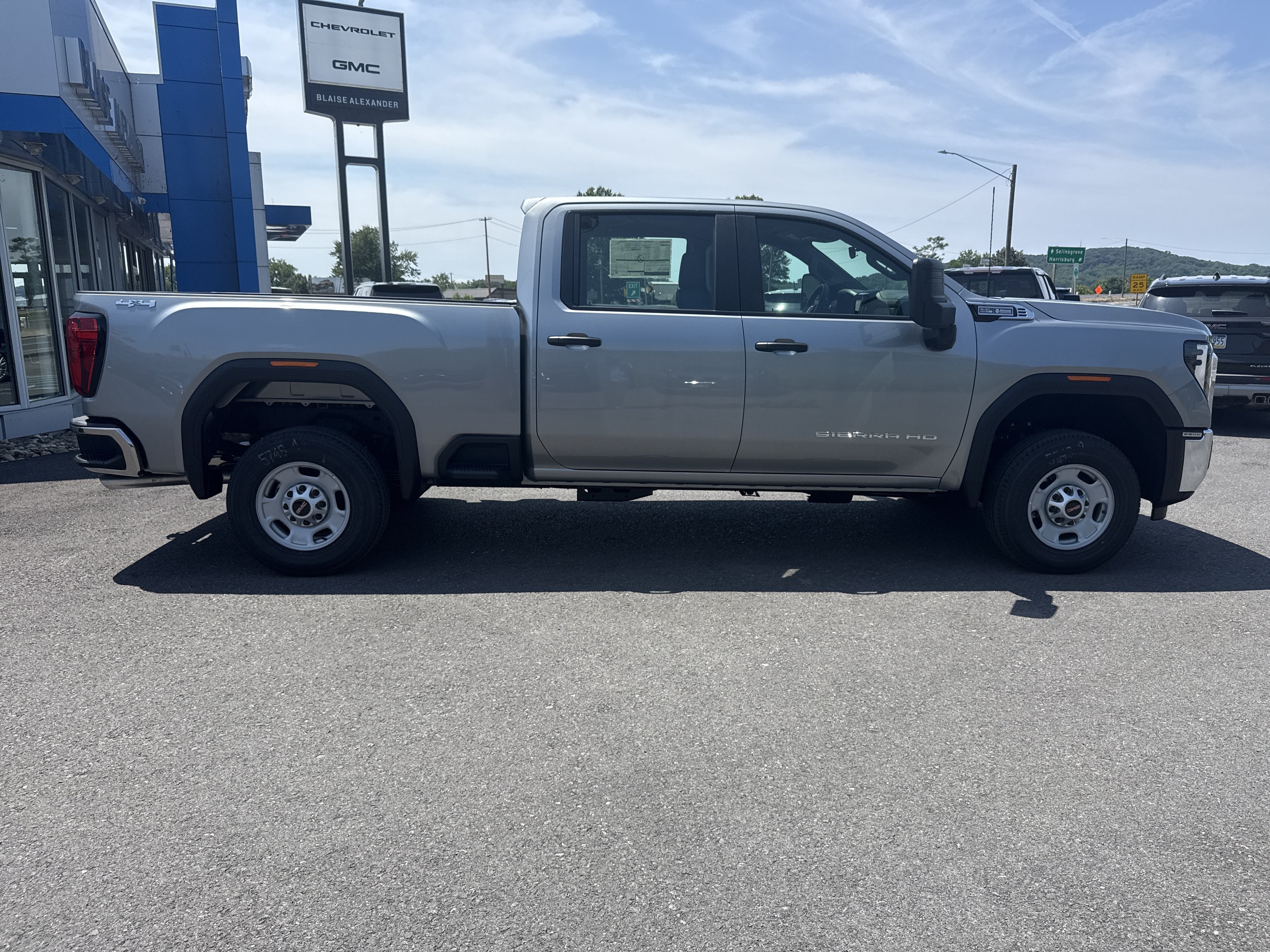 2026 GMC Sierra 2500 HD Pro